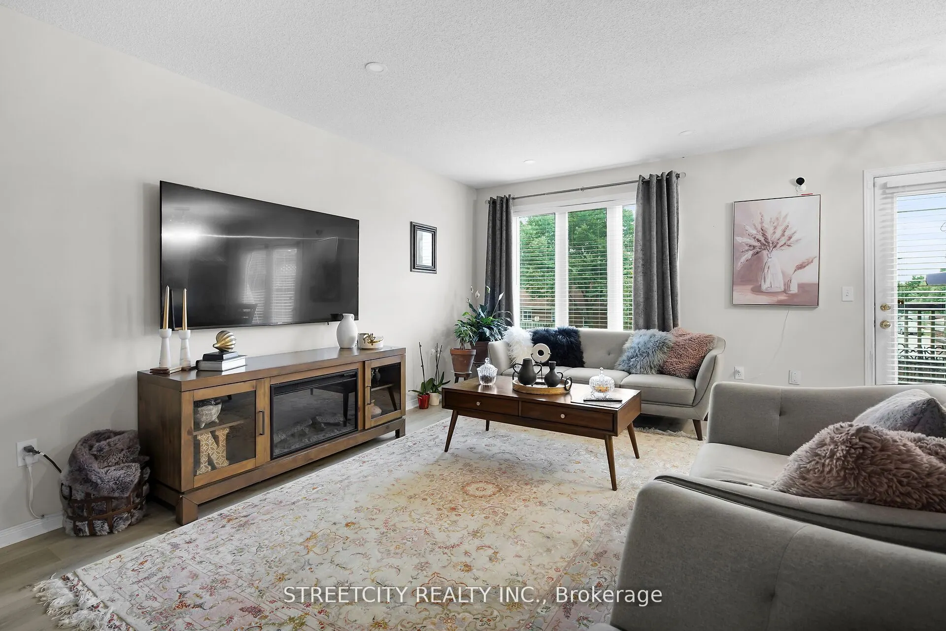 1320 Savannah Drive, #1