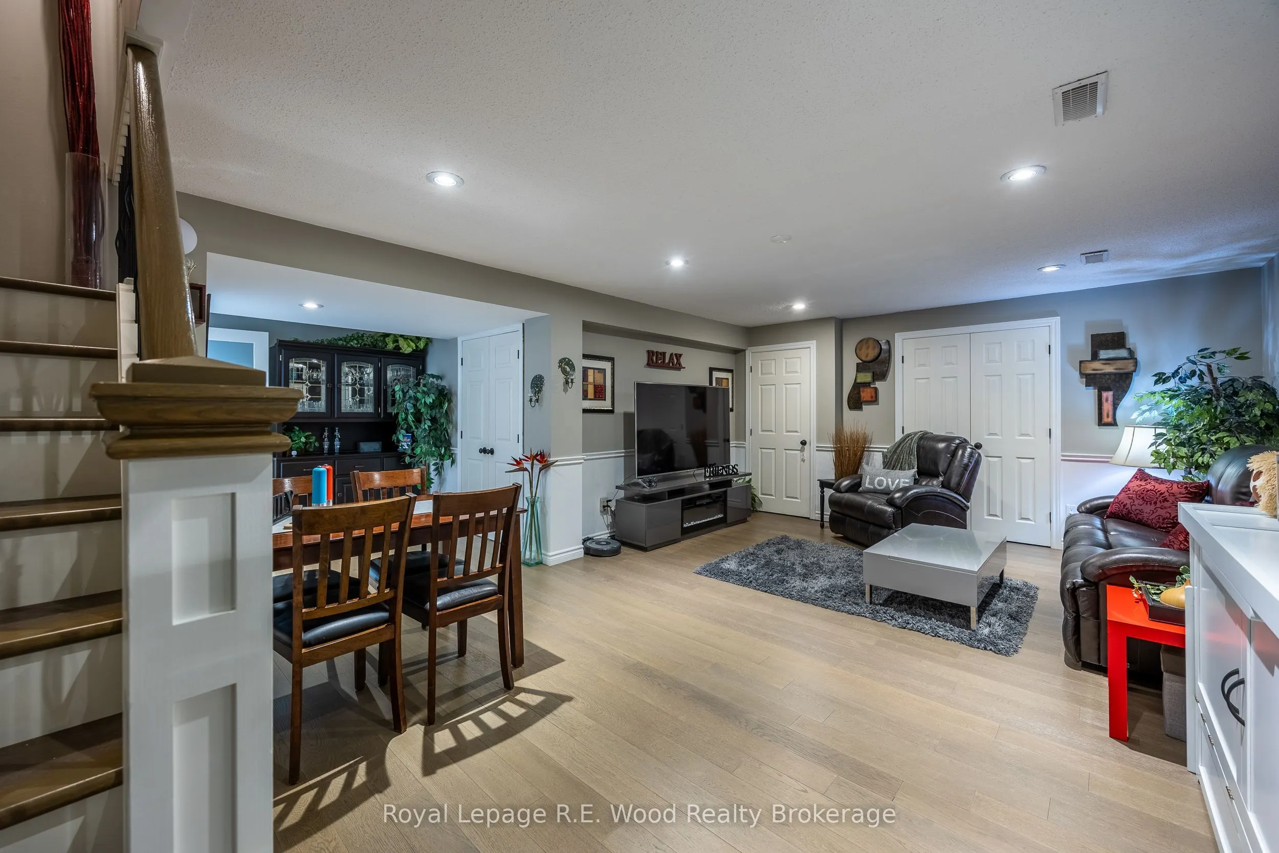 21 Thomas Avenue