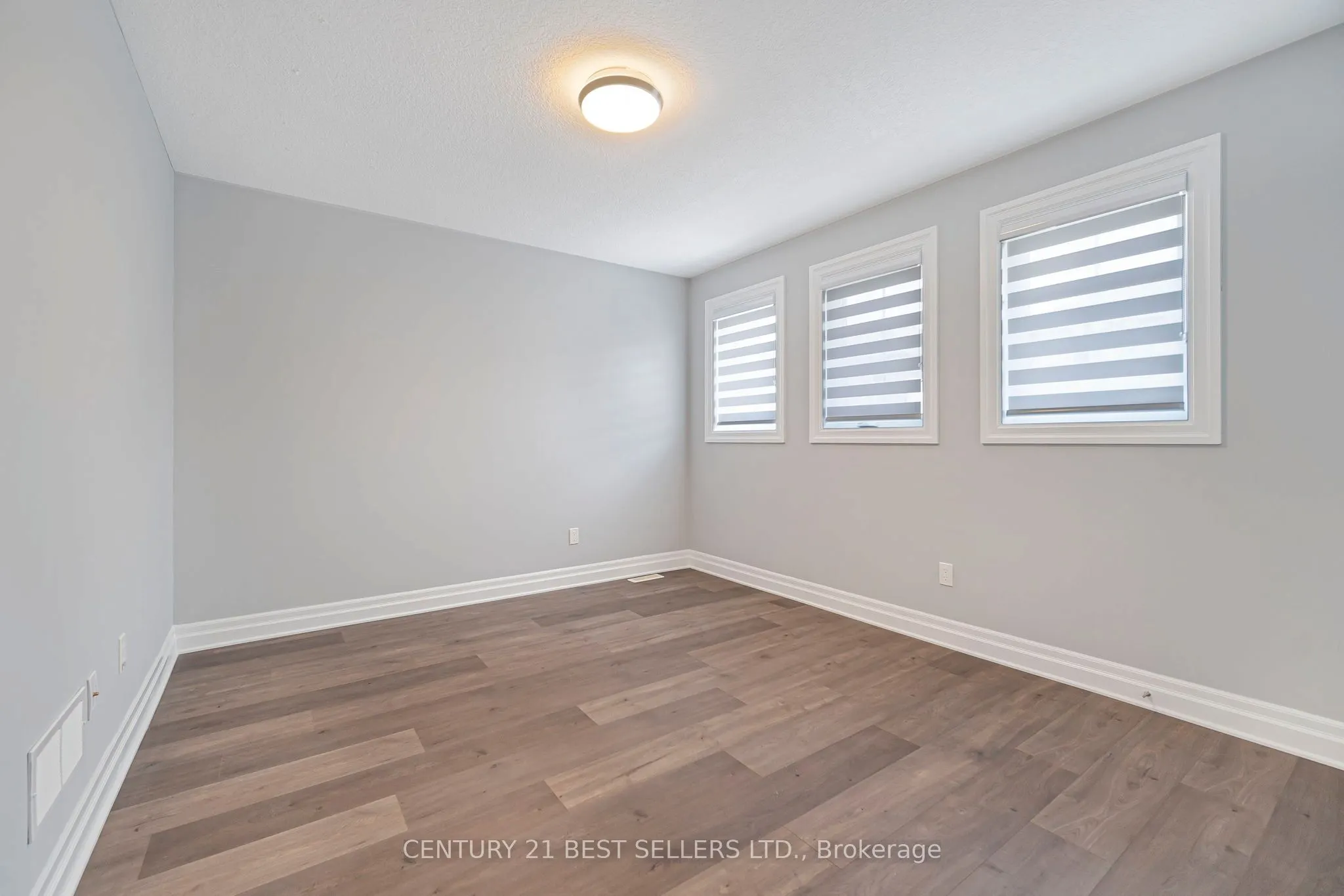 2619 Sheffield Boulevard #33