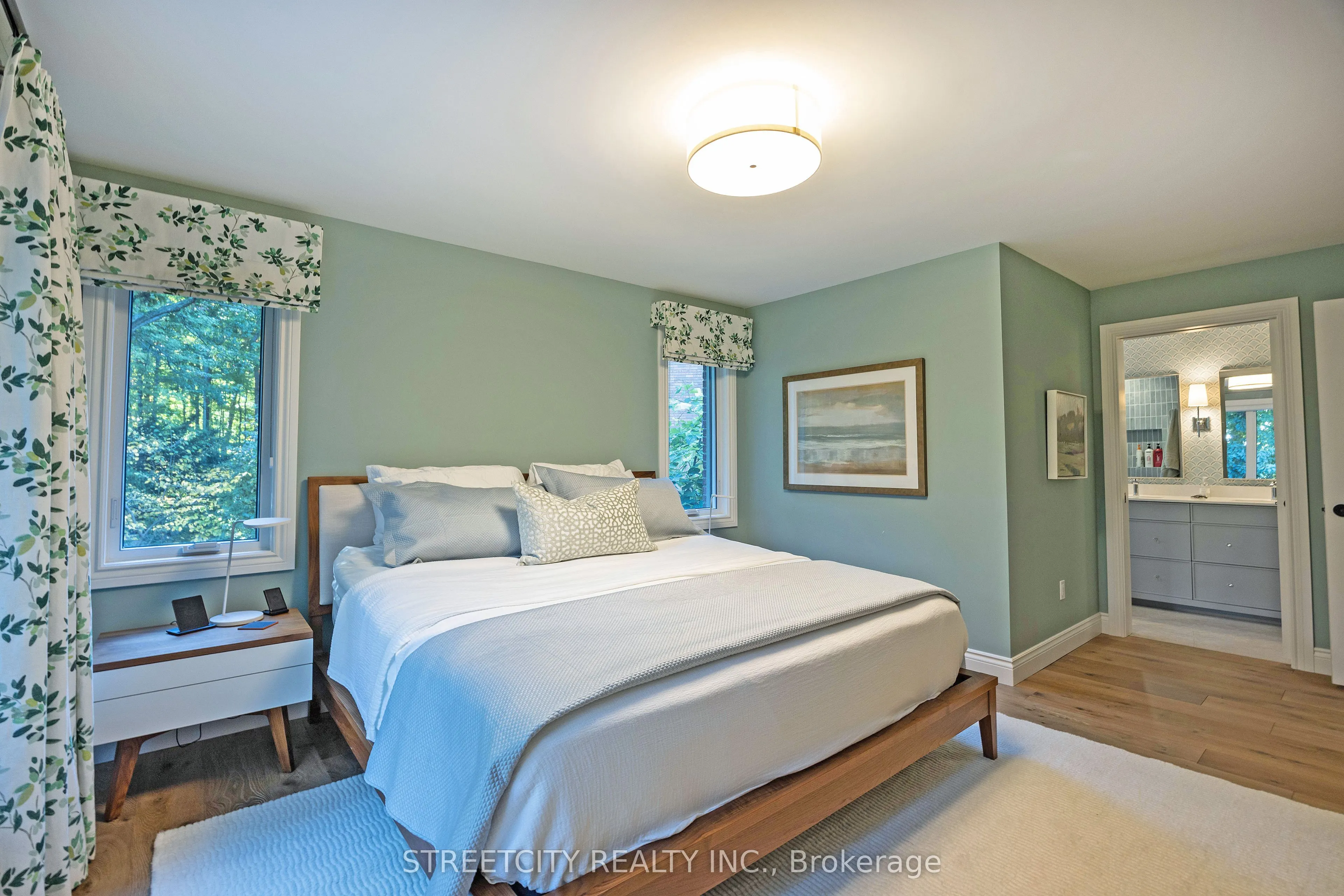 46 Foxborough Grove
