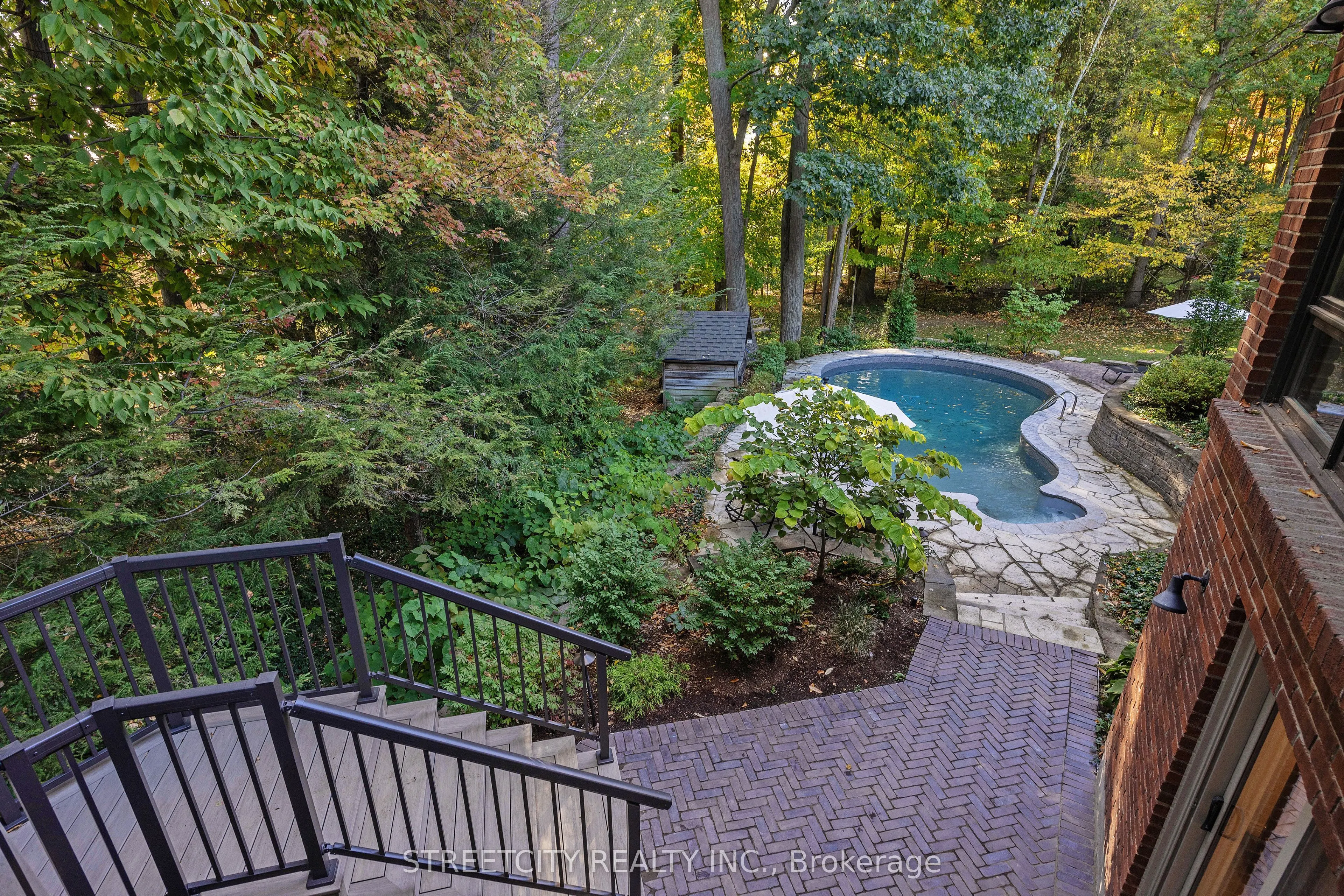 46 Foxborough Grove