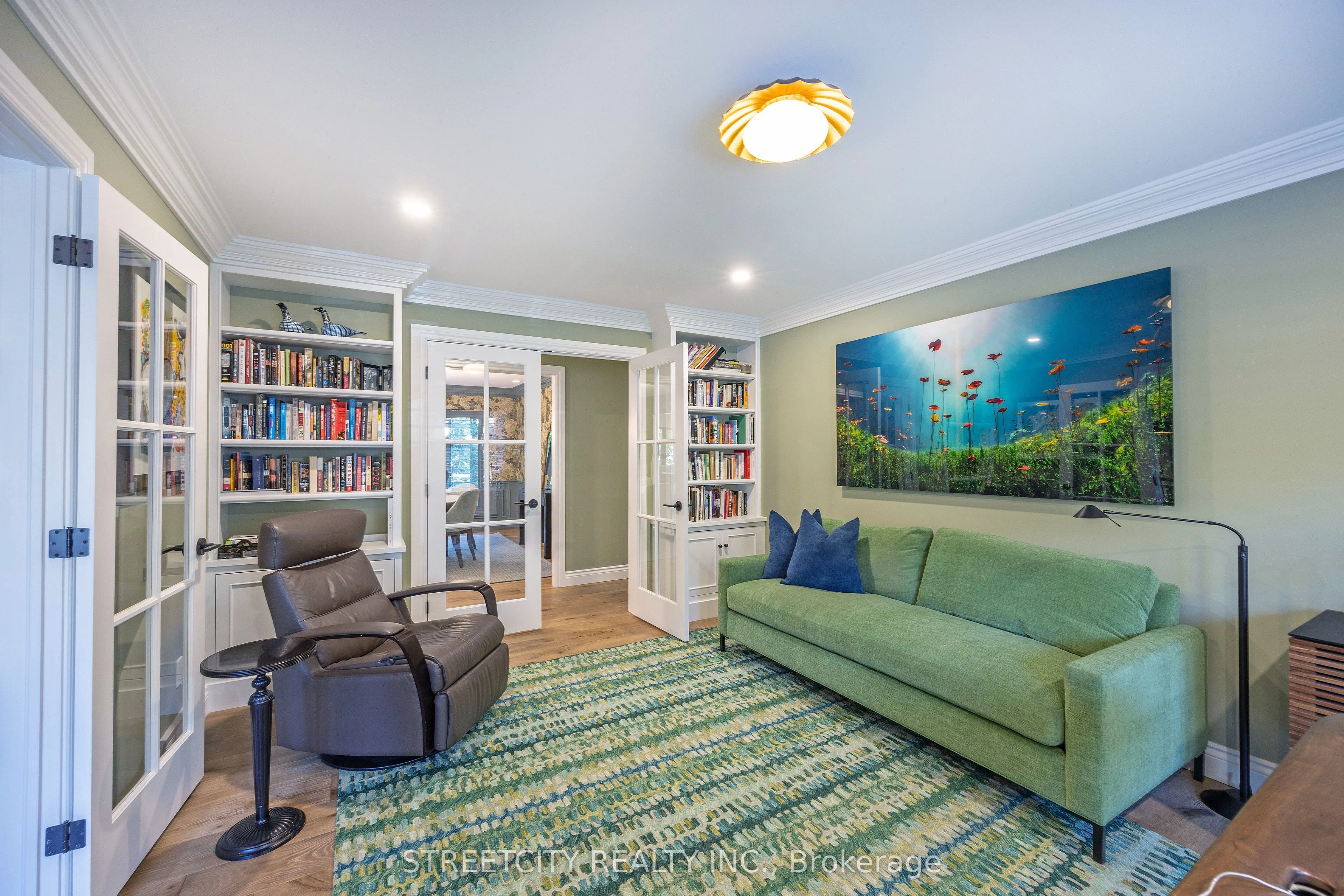 46 Foxborough Grove