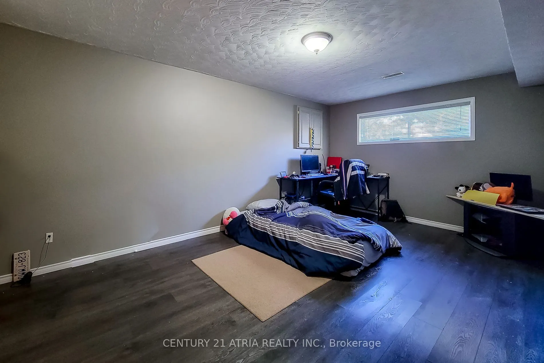 20 Ravine Road