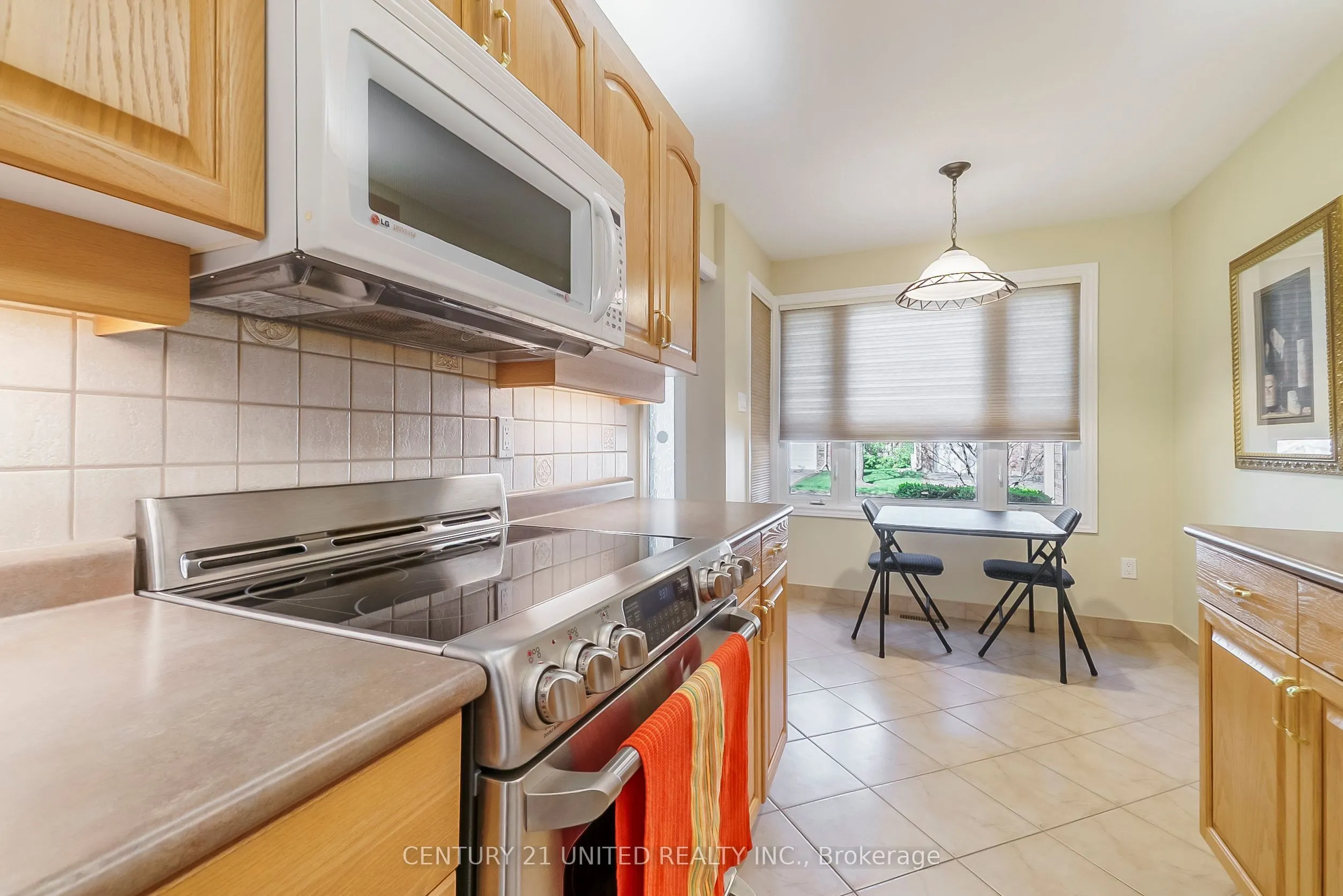 1850 Cherryhill Road, #6