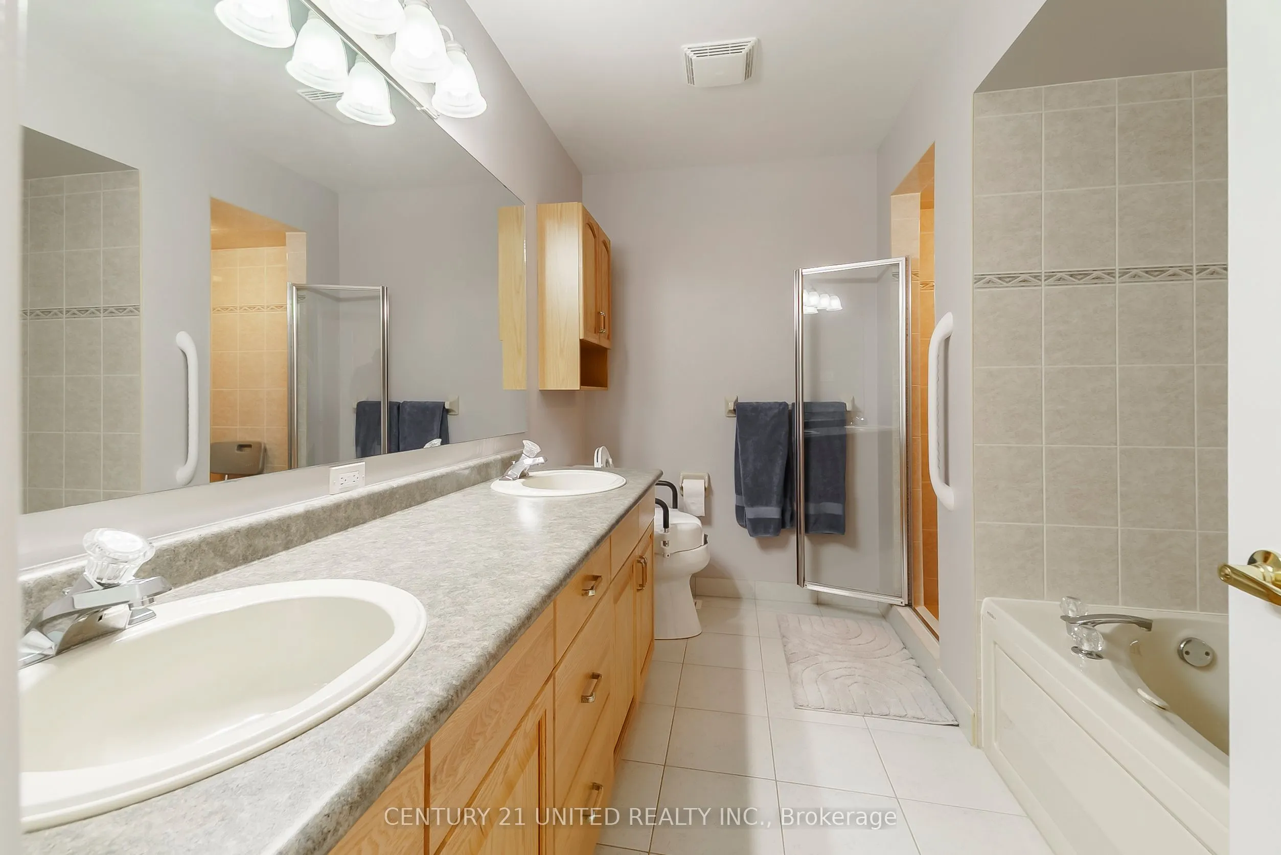 1850 Cherryhill Road, #6