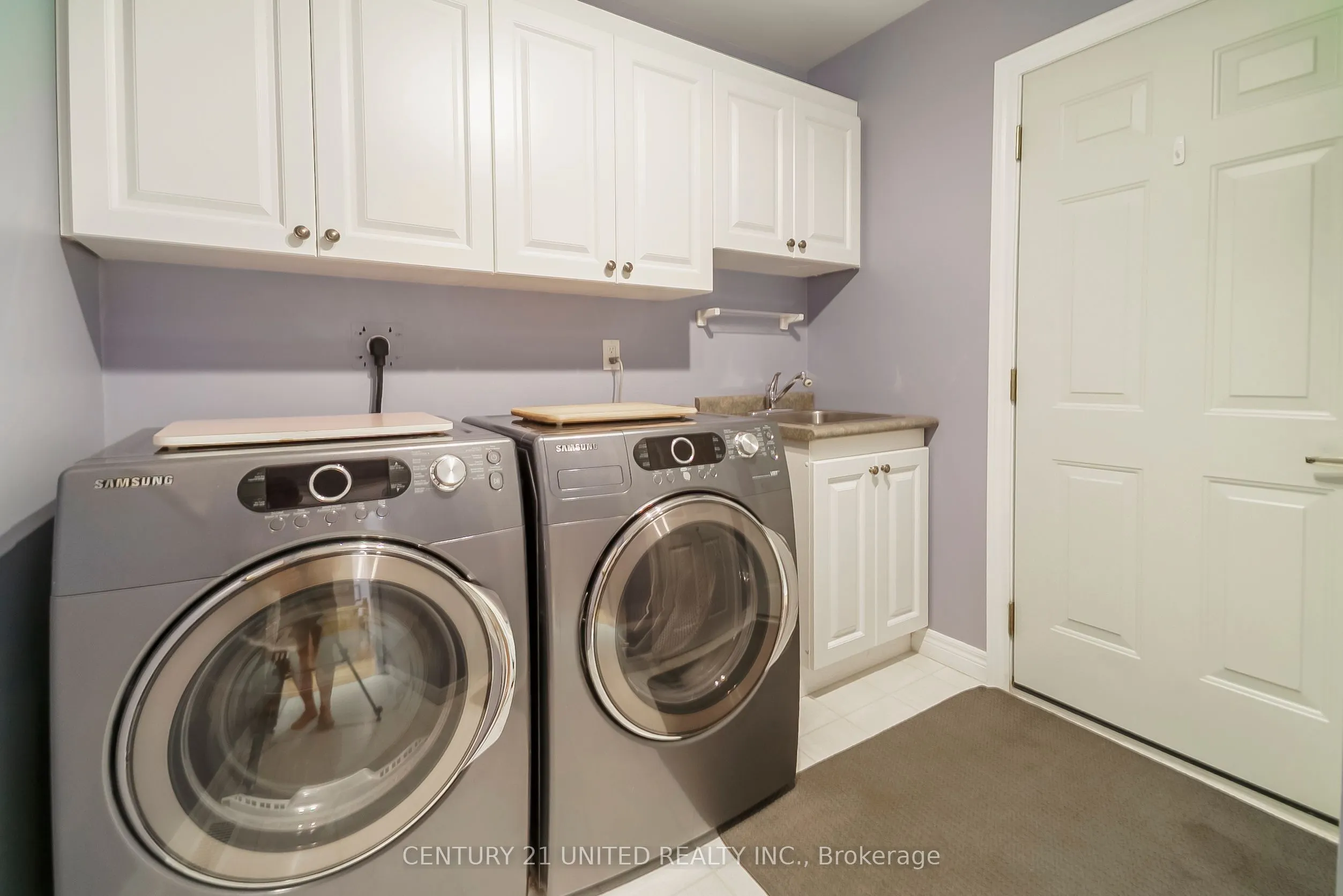 1850 Cherryhill Road, #6