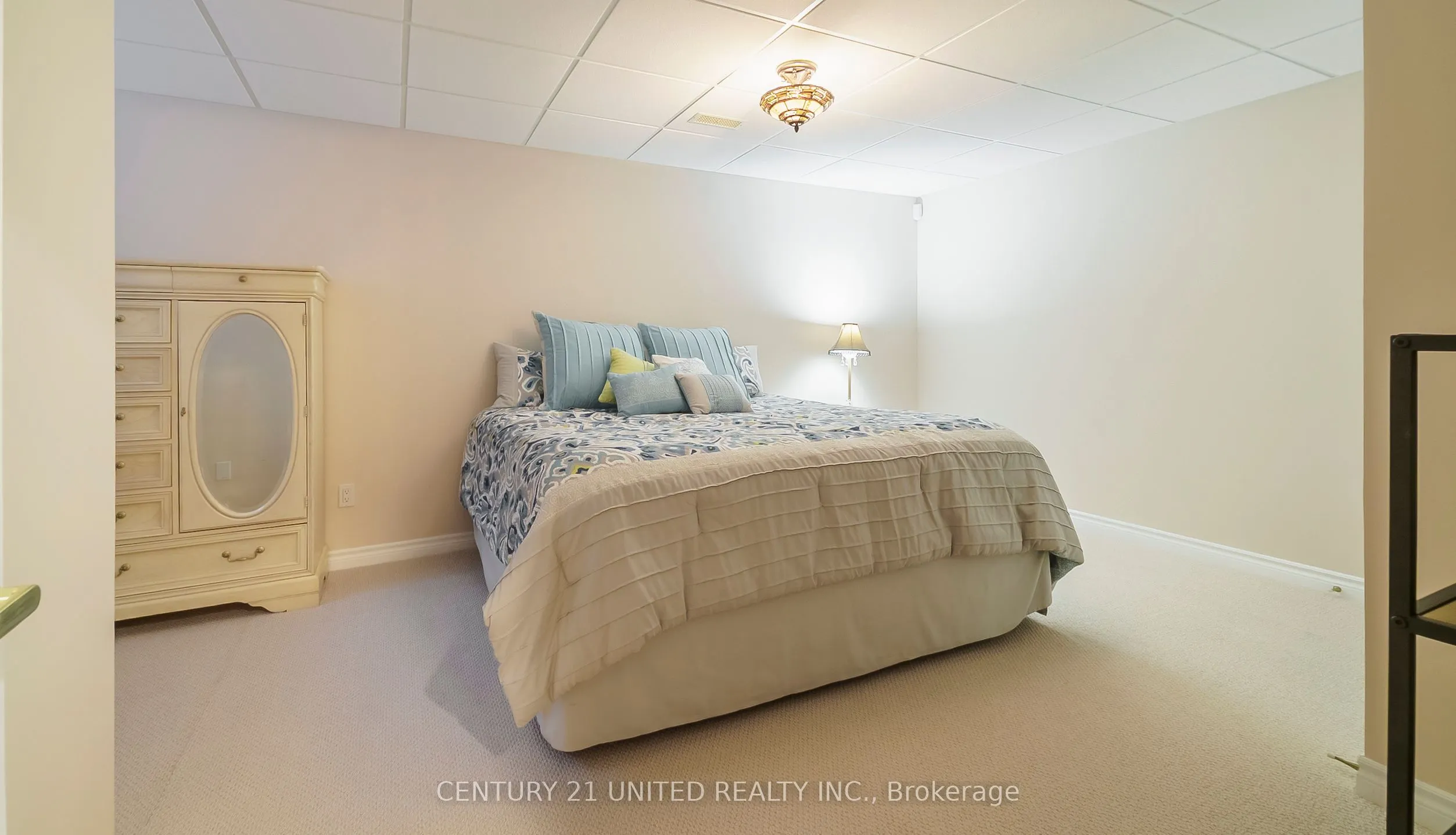 1850 Cherryhill Road, #6