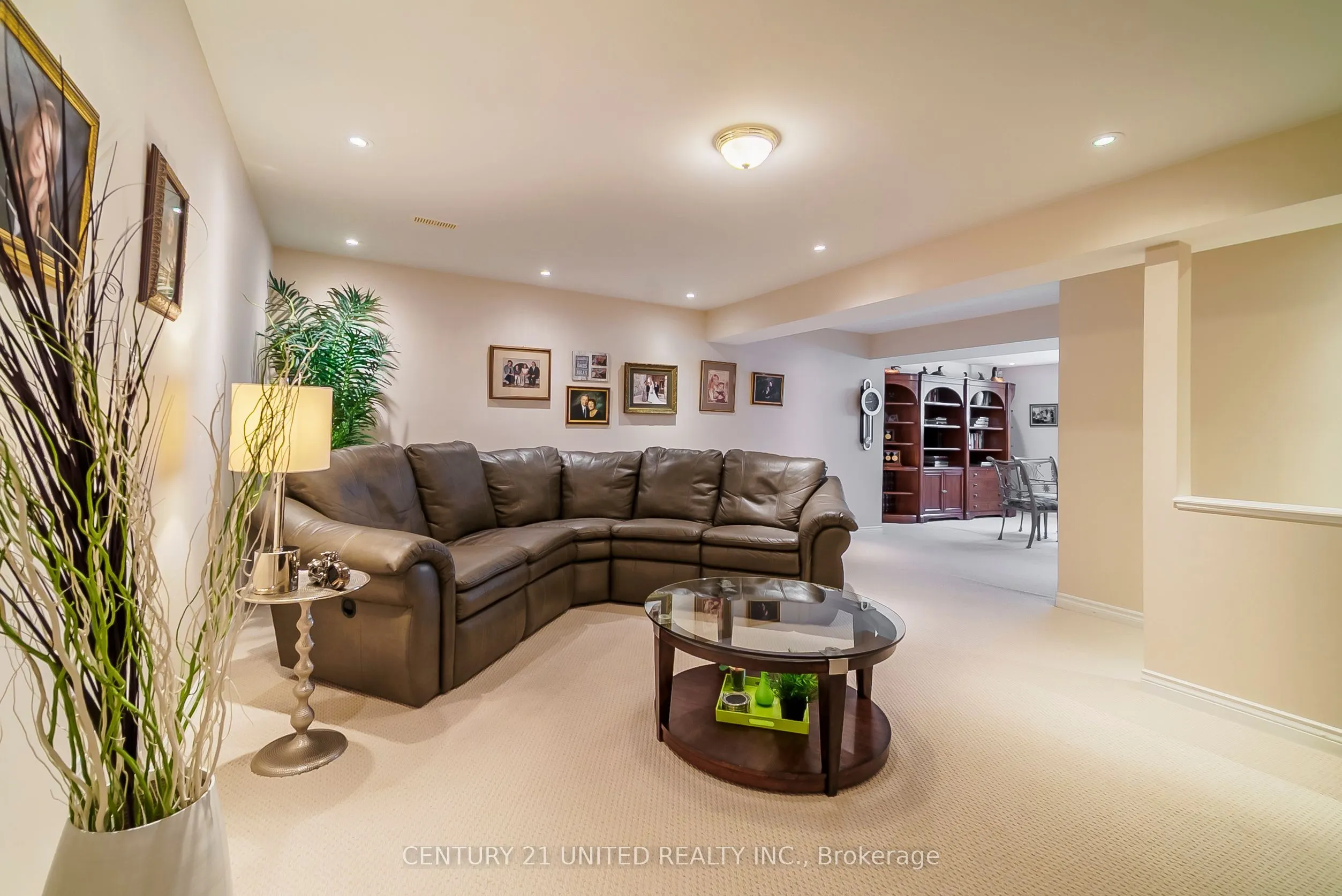 1850 Cherryhill Road, #6