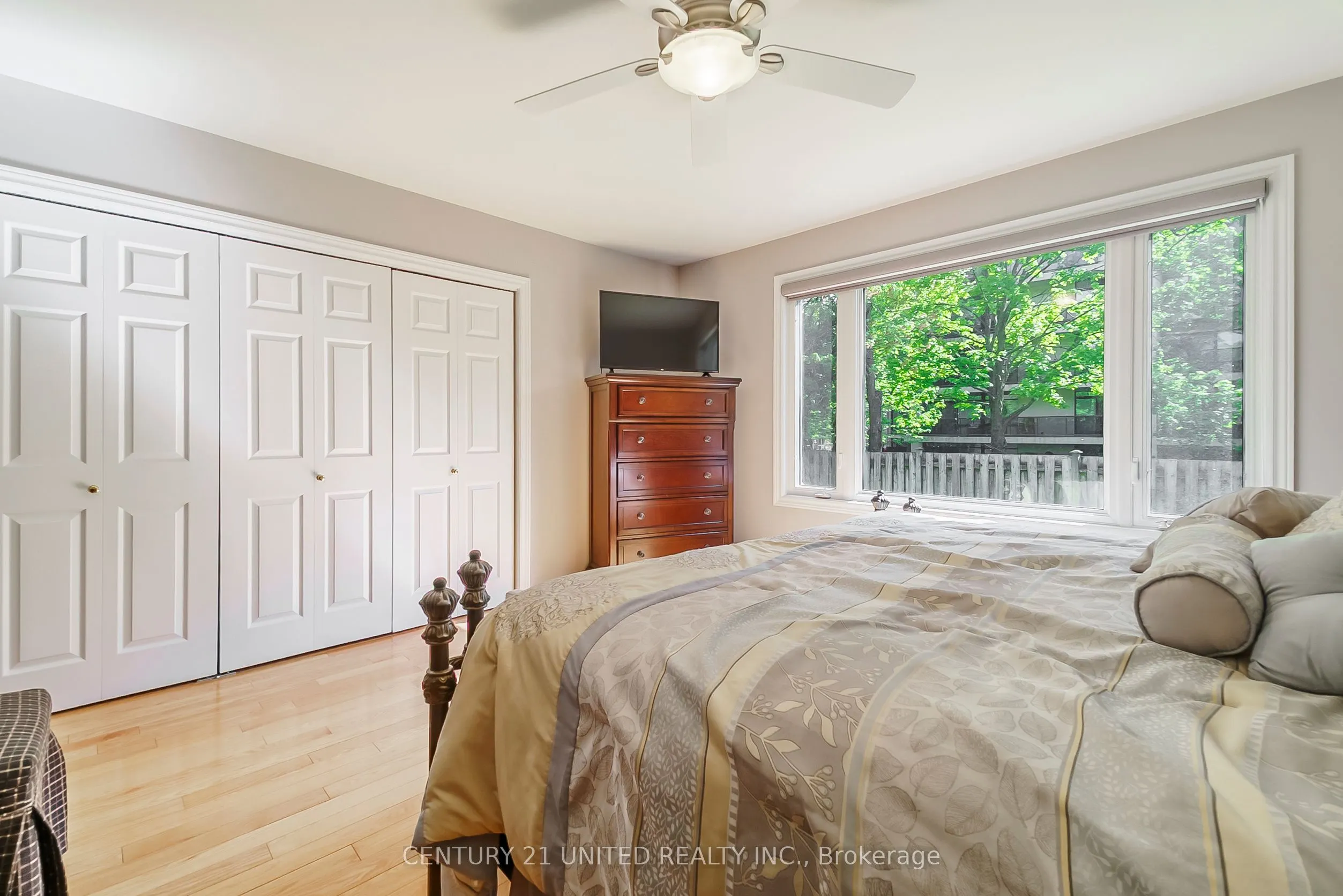 1850 Cherryhill Road, #6