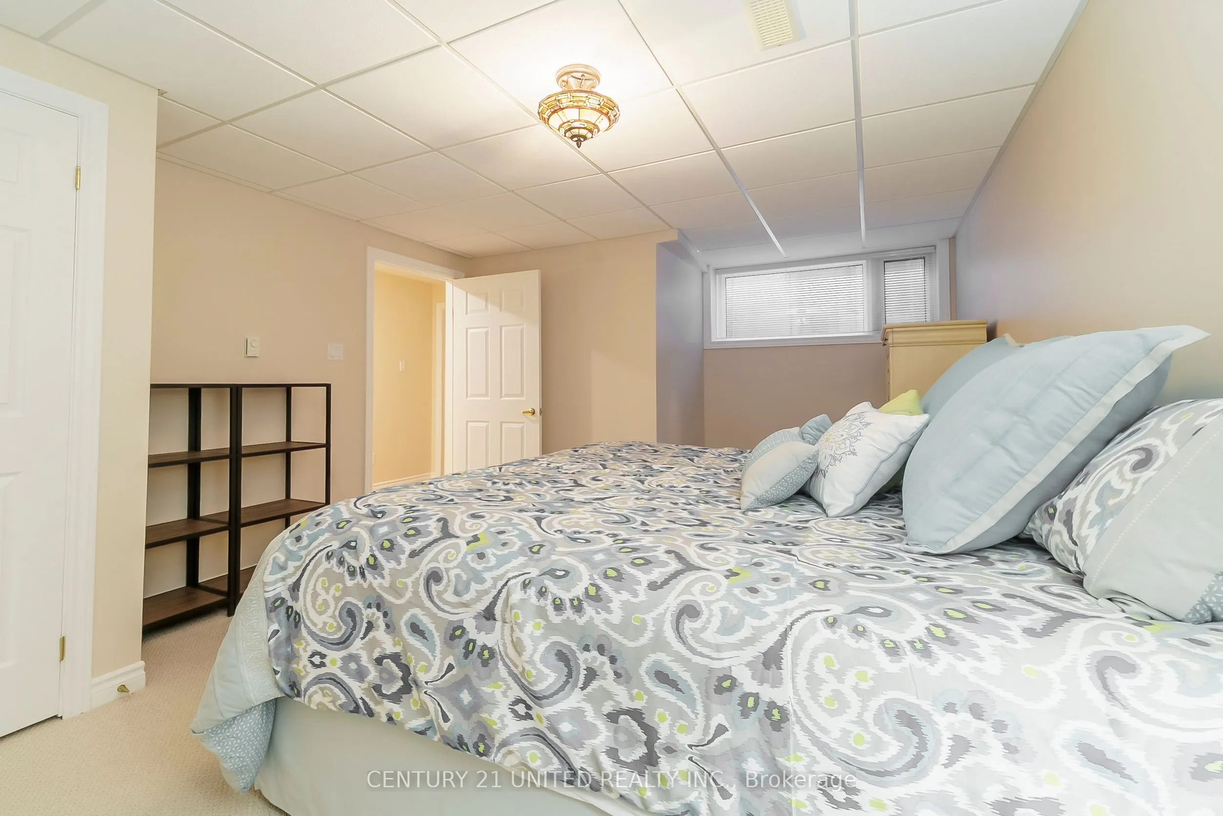 1850 Cherryhill Road, #6