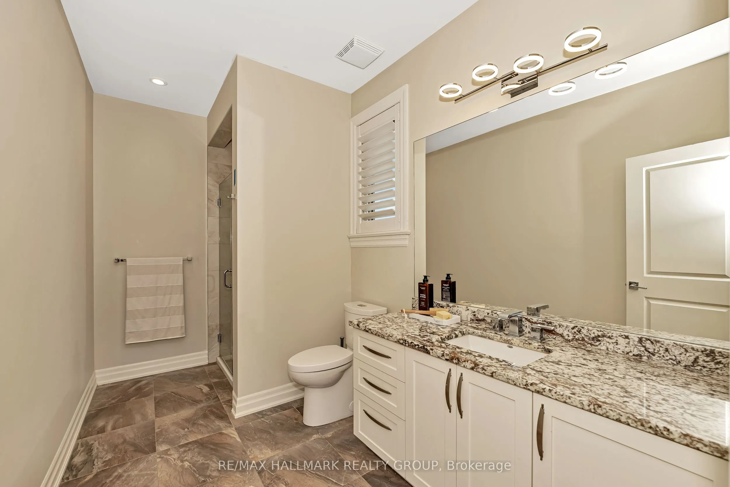 5813 Red Castle Ridge