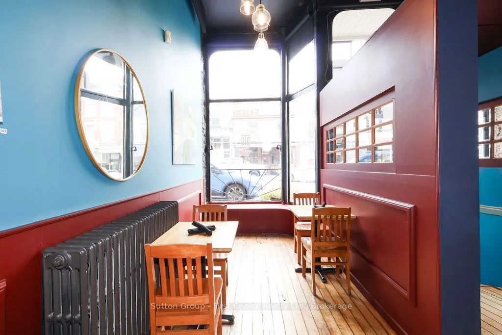 159 QUEEN Street E, #main