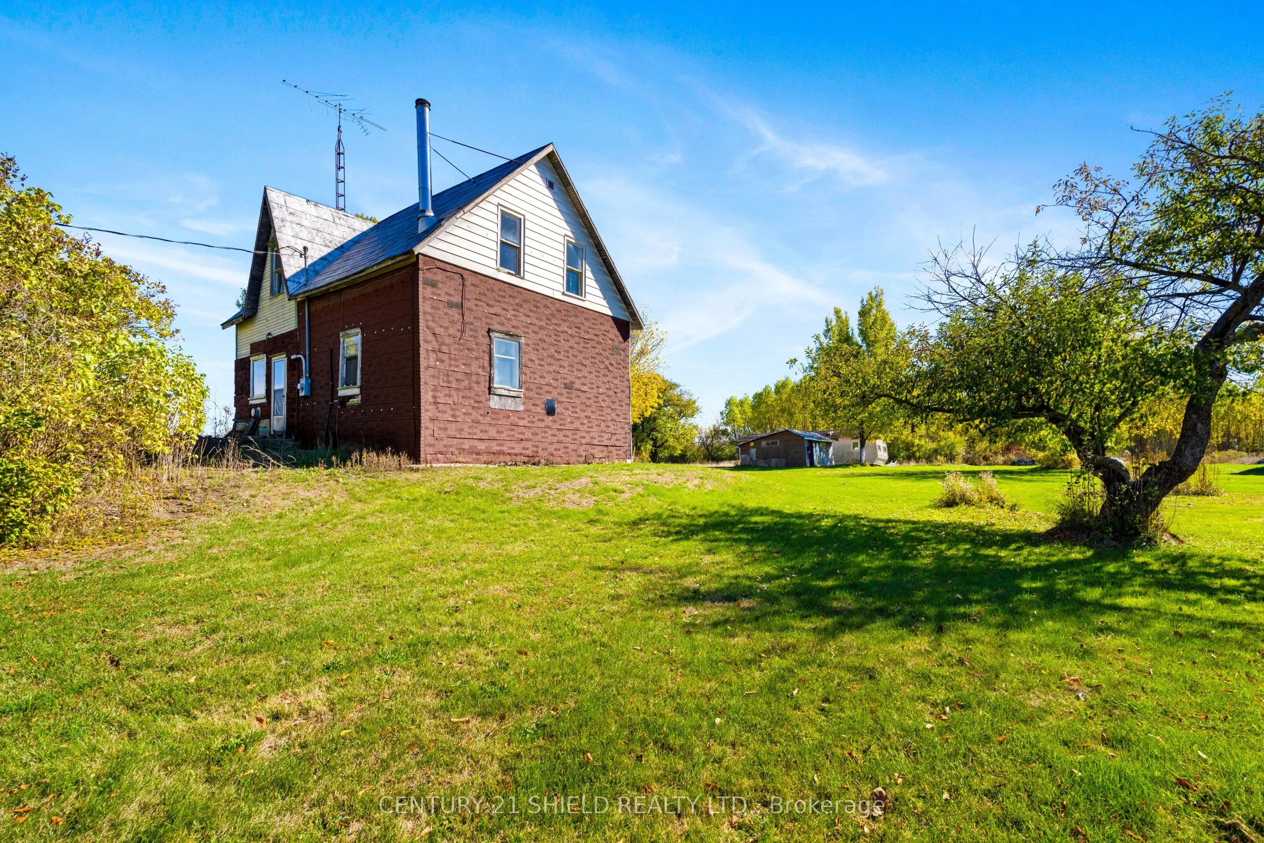 14244 County Rd 18 Road