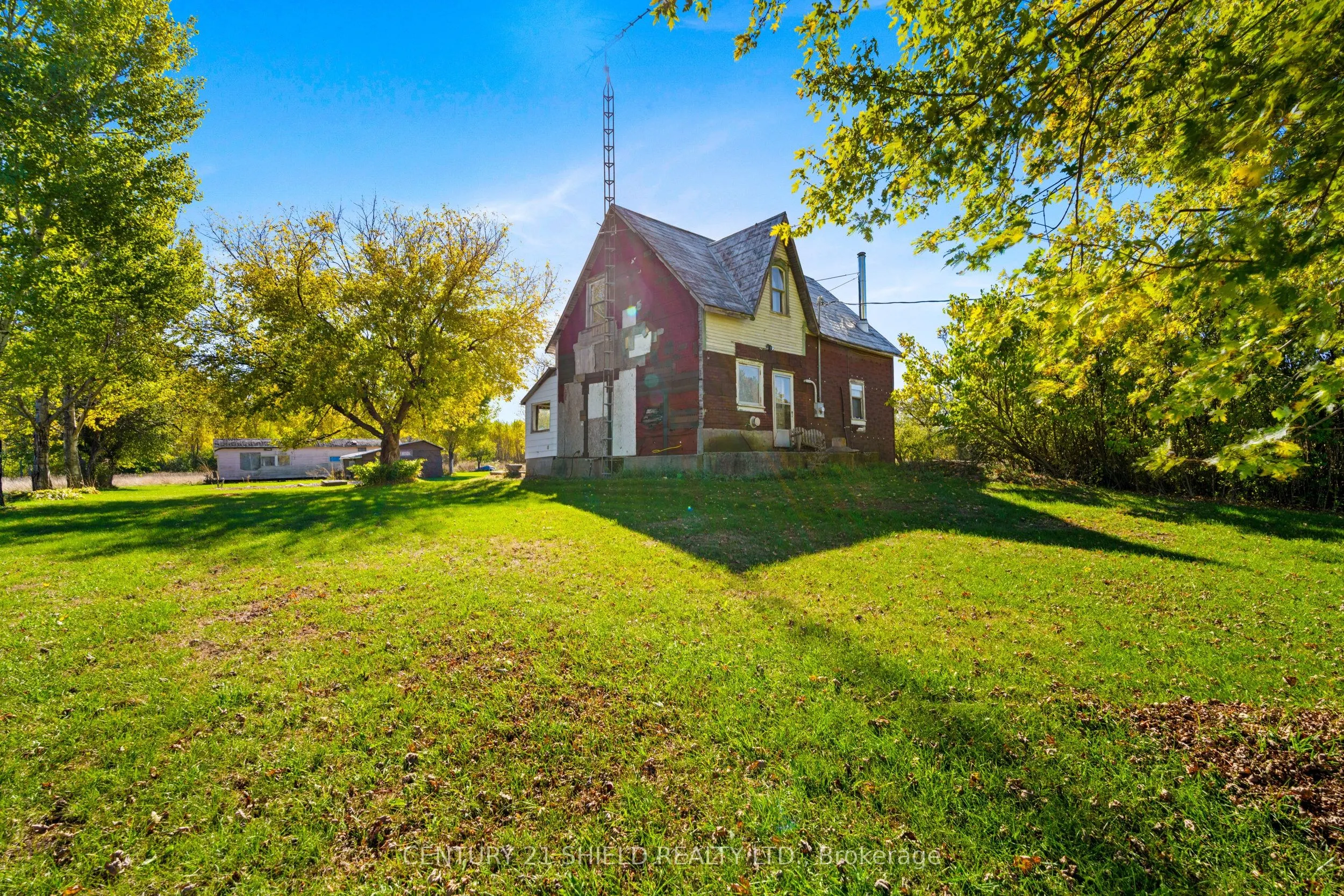 14244 County Rd 18 Road