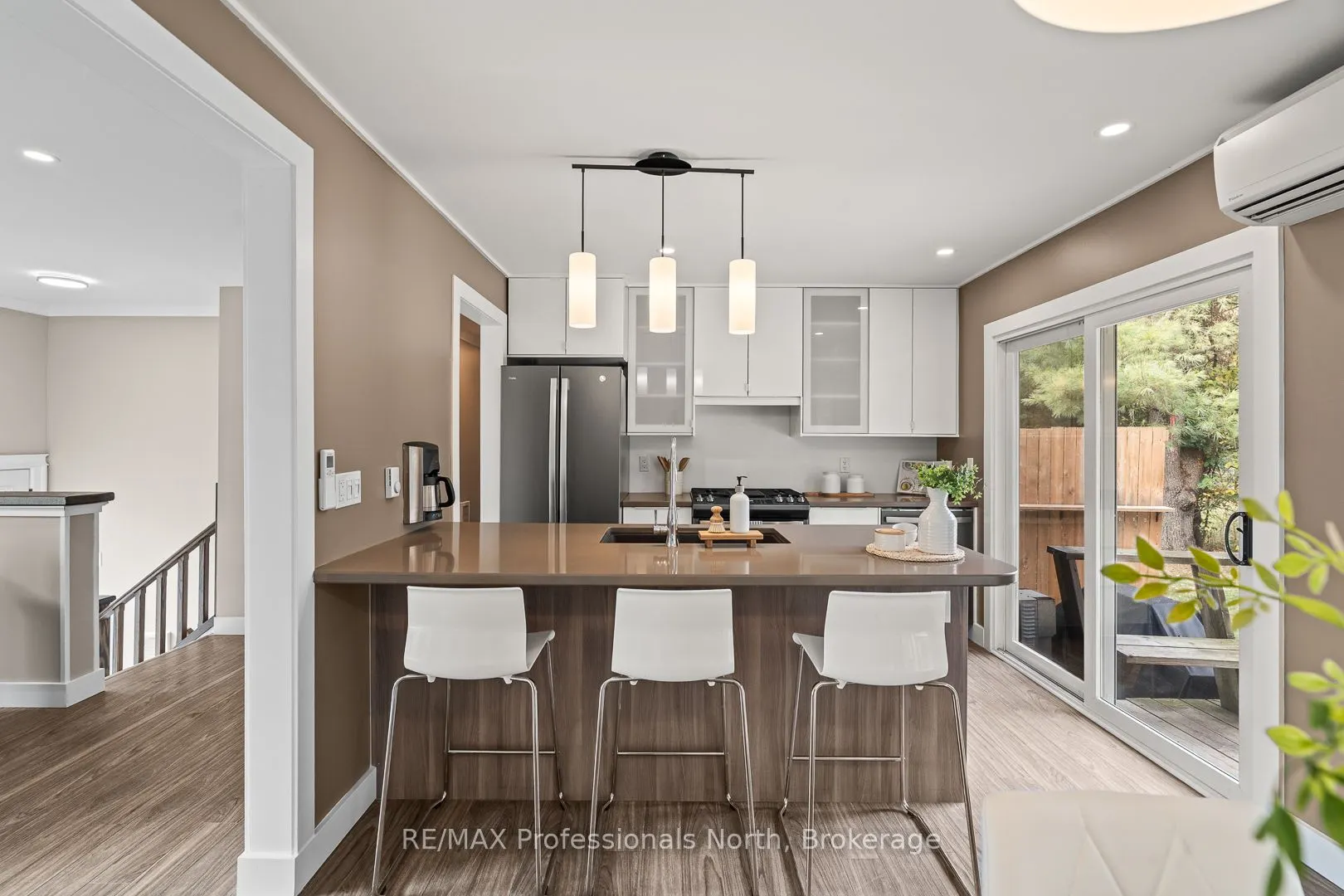 11 Andrea Drive
