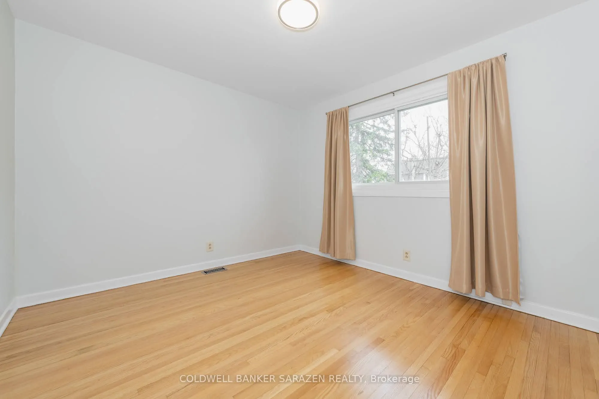 2707 Priscilla Street