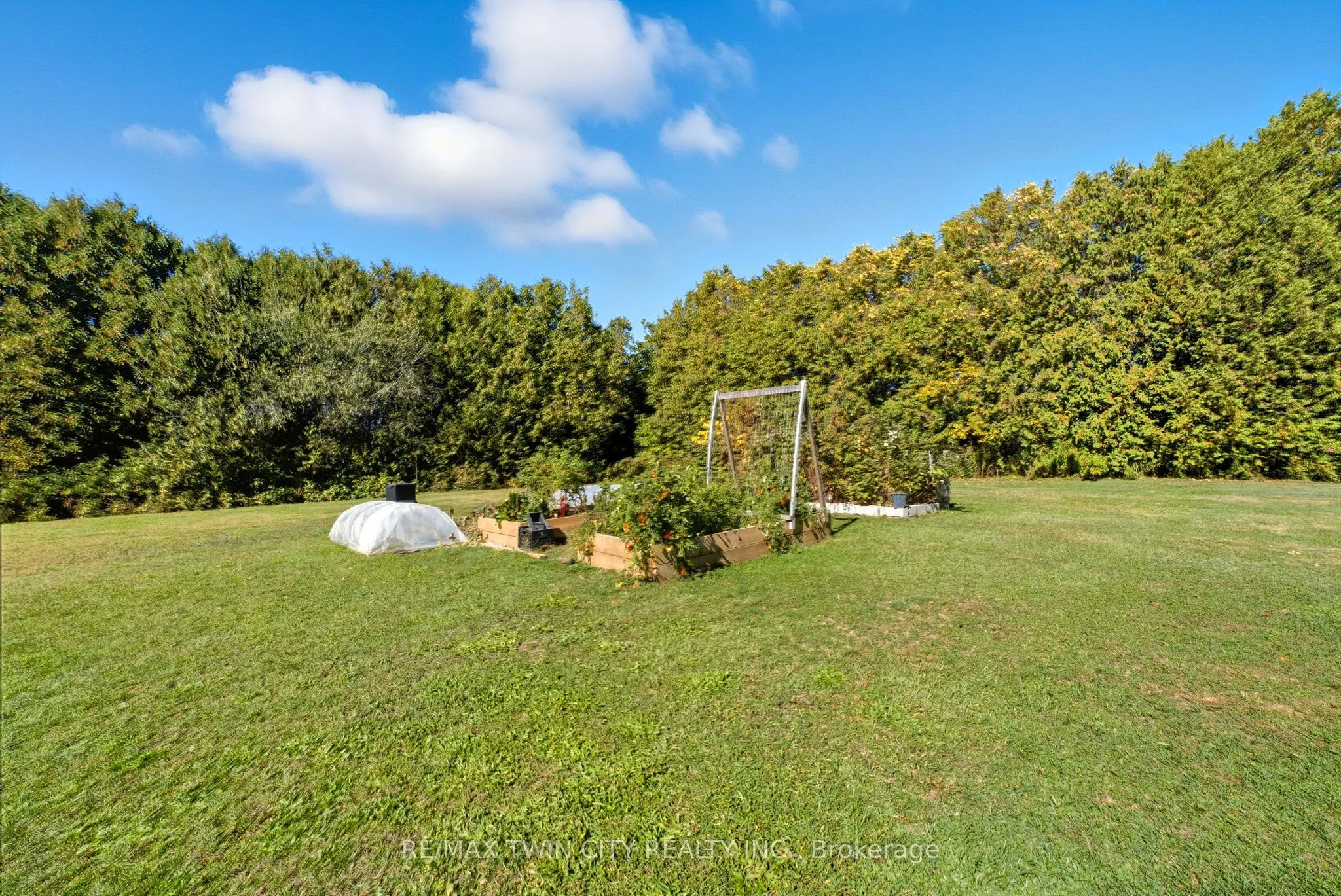 1822 Spragues Road