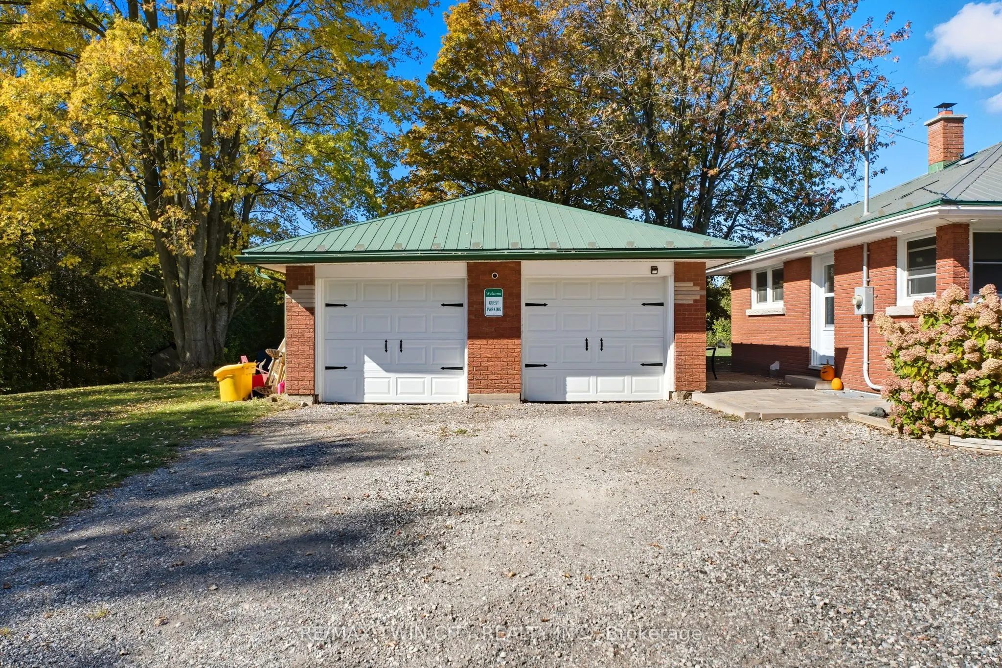 1822 Spragues Road