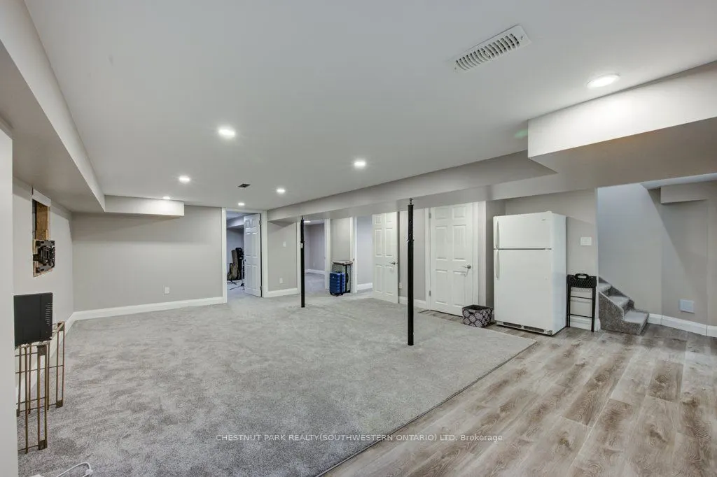 243 King Street E