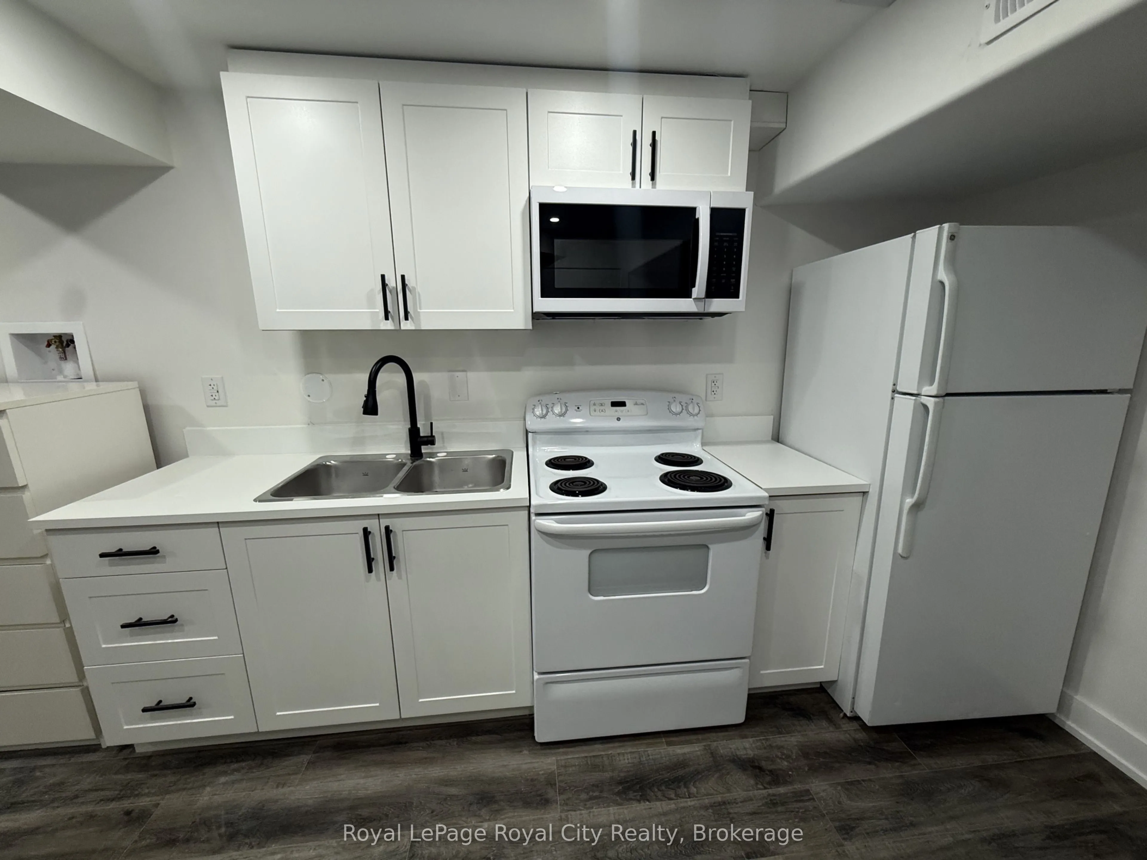 380 Ironwood Road, #LOWER