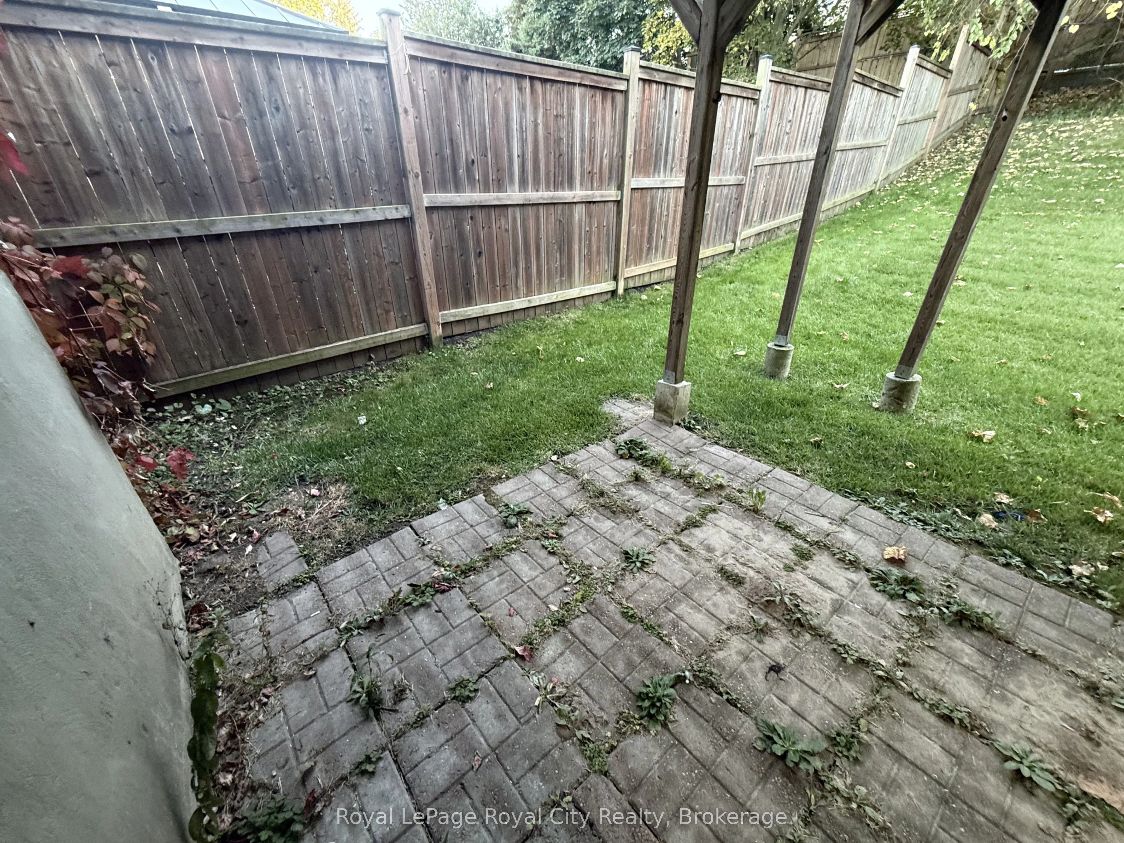 380 Ironwood Road, #LOWER