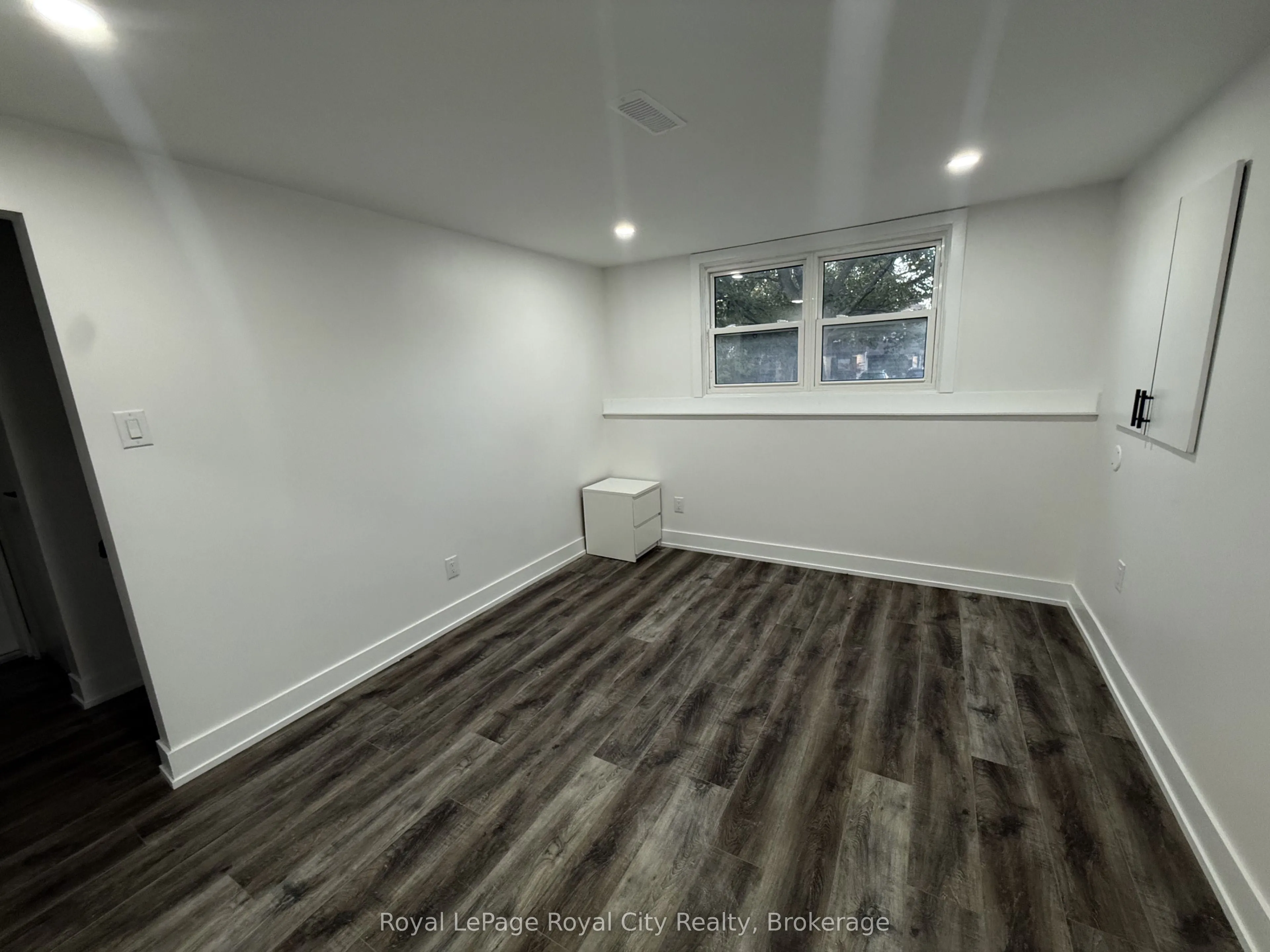 380 Ironwood Road, #LOWER
