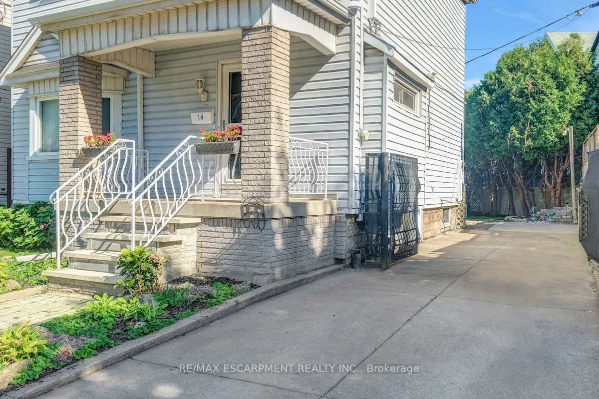 14 Niagara Street