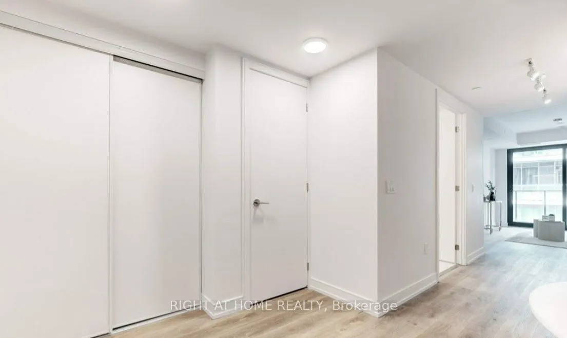 1 Jarvis Street, #1111