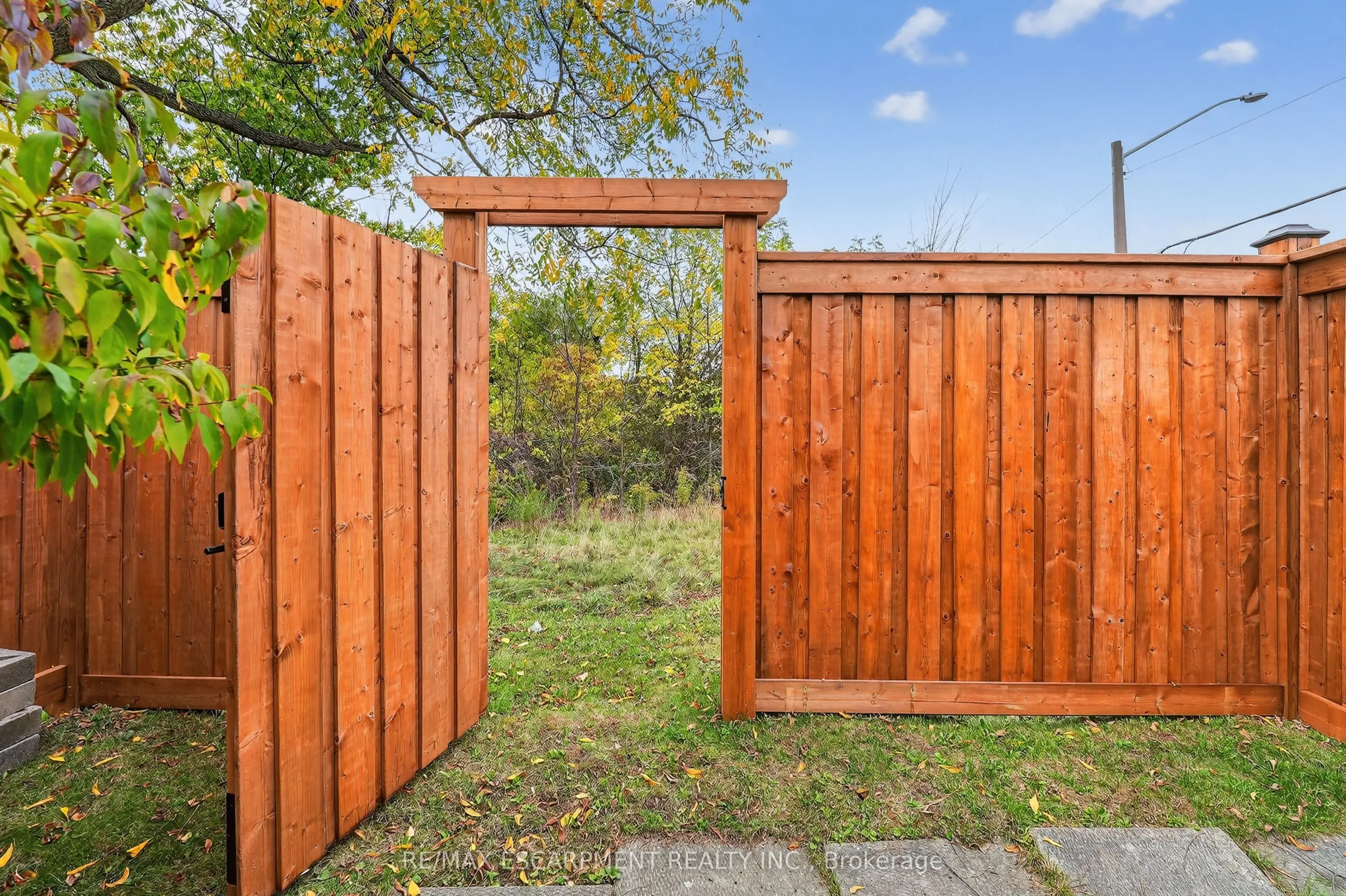 34 Bow Valley Drive, #1