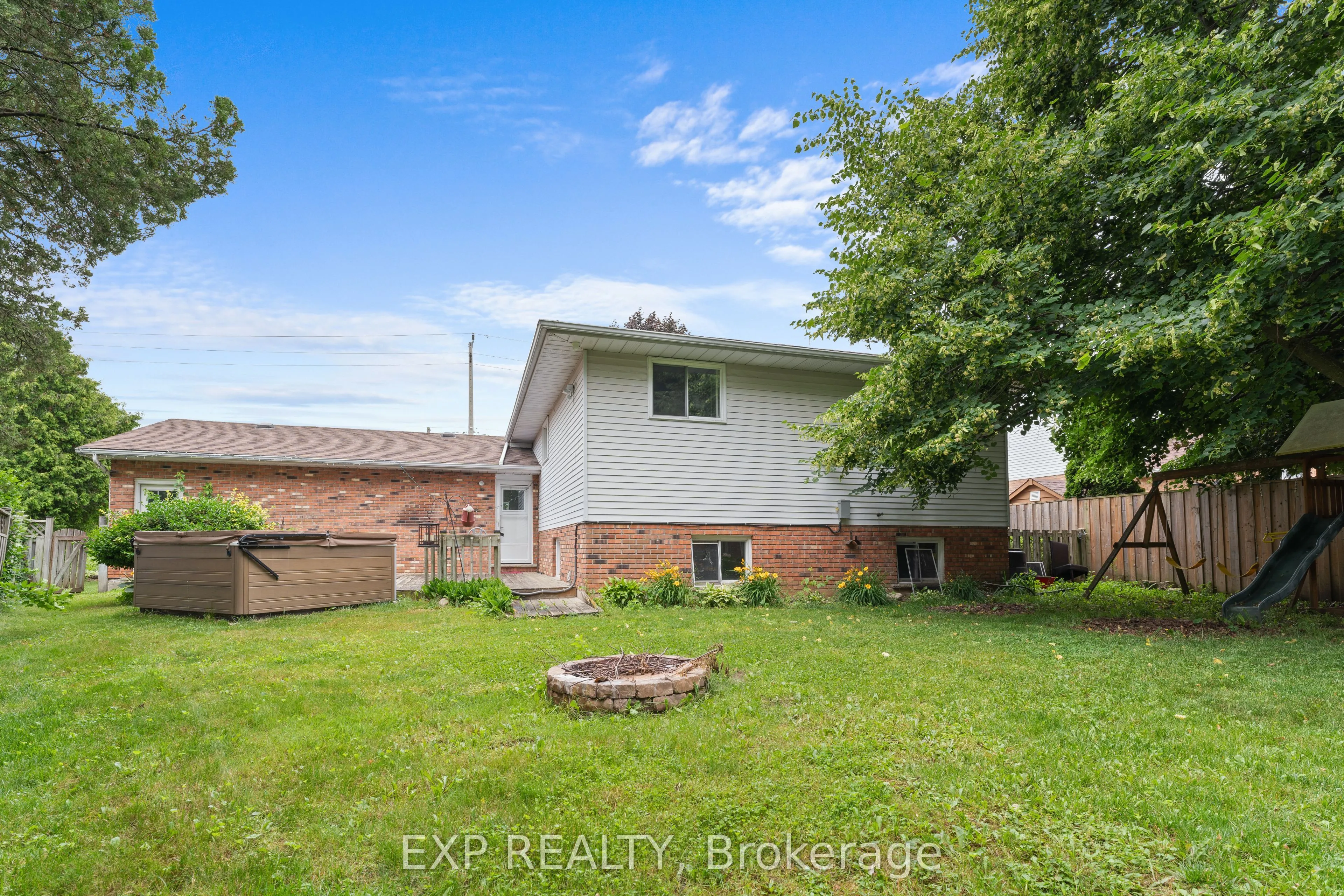 121 TollGate Road