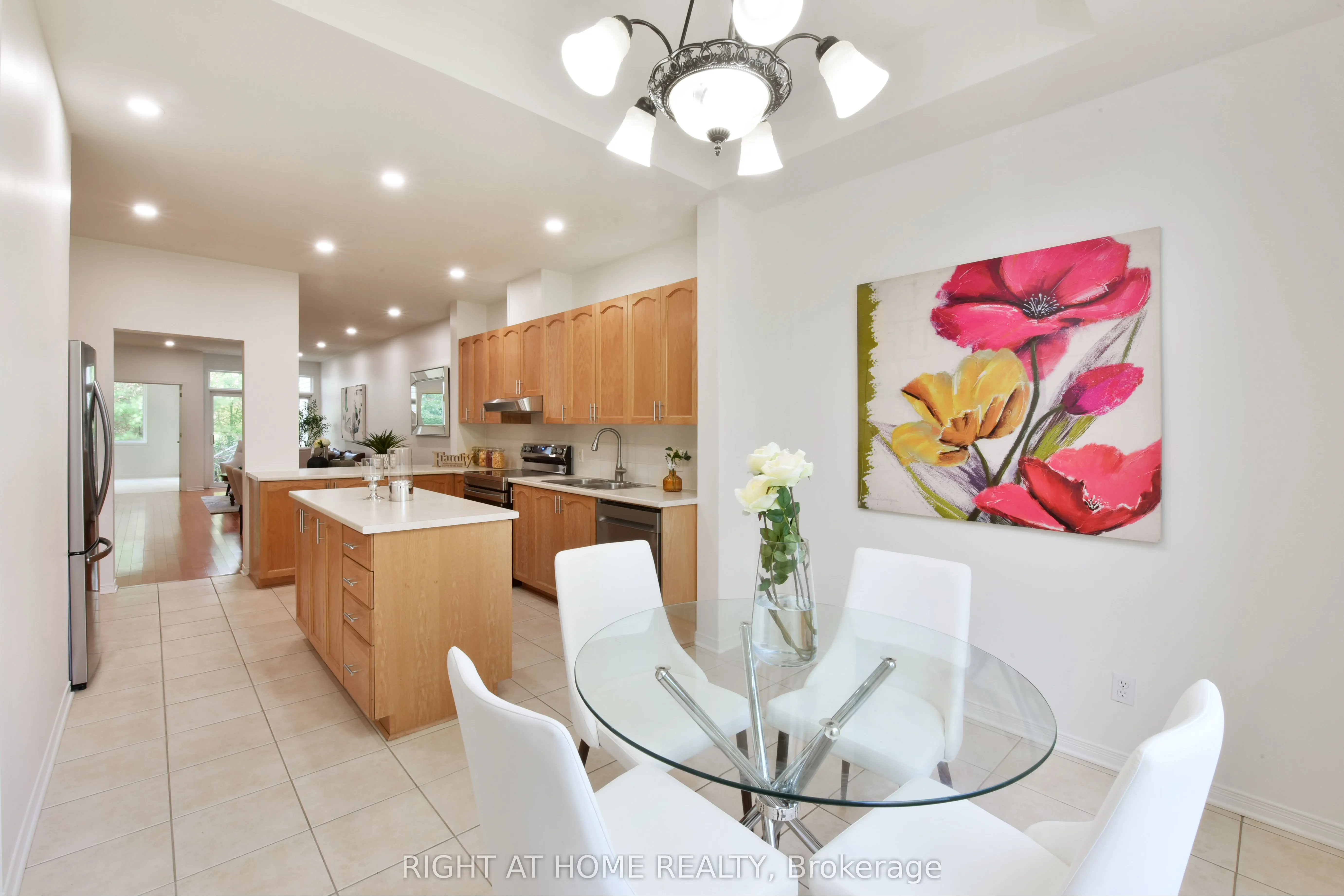 321 BRECKENRIDGE Crescent