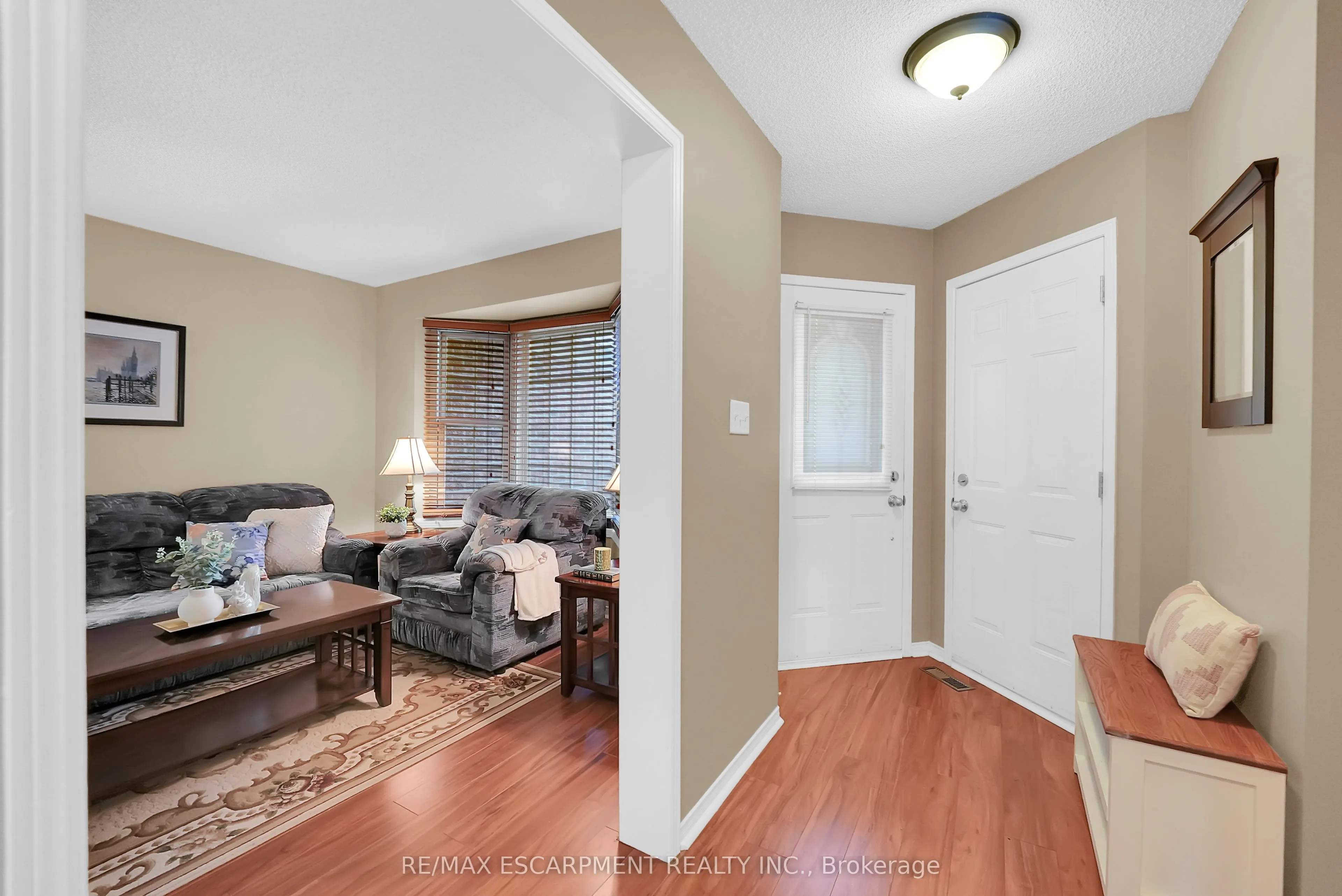 15 Hedgelawn Drive