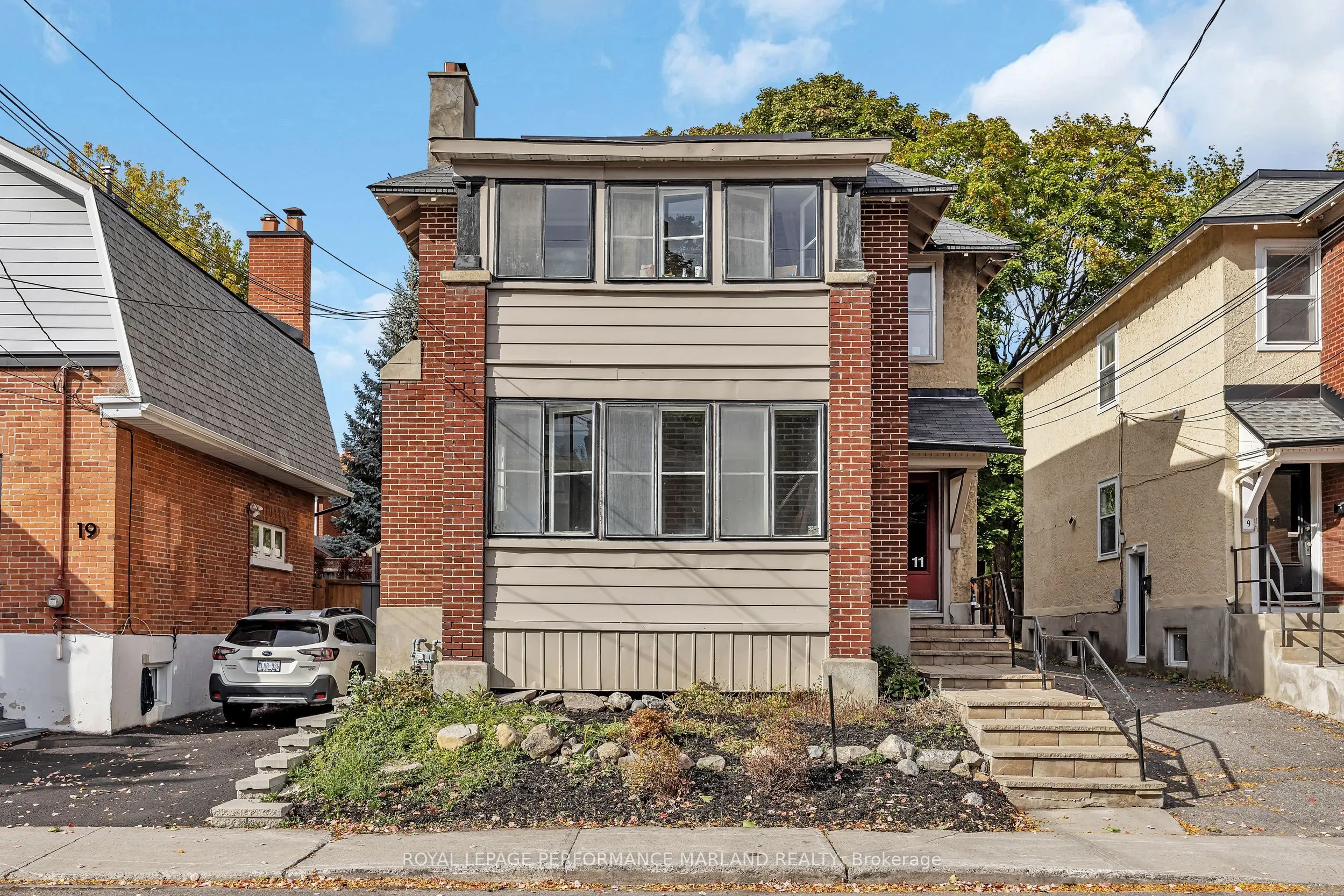 11 Foster Street