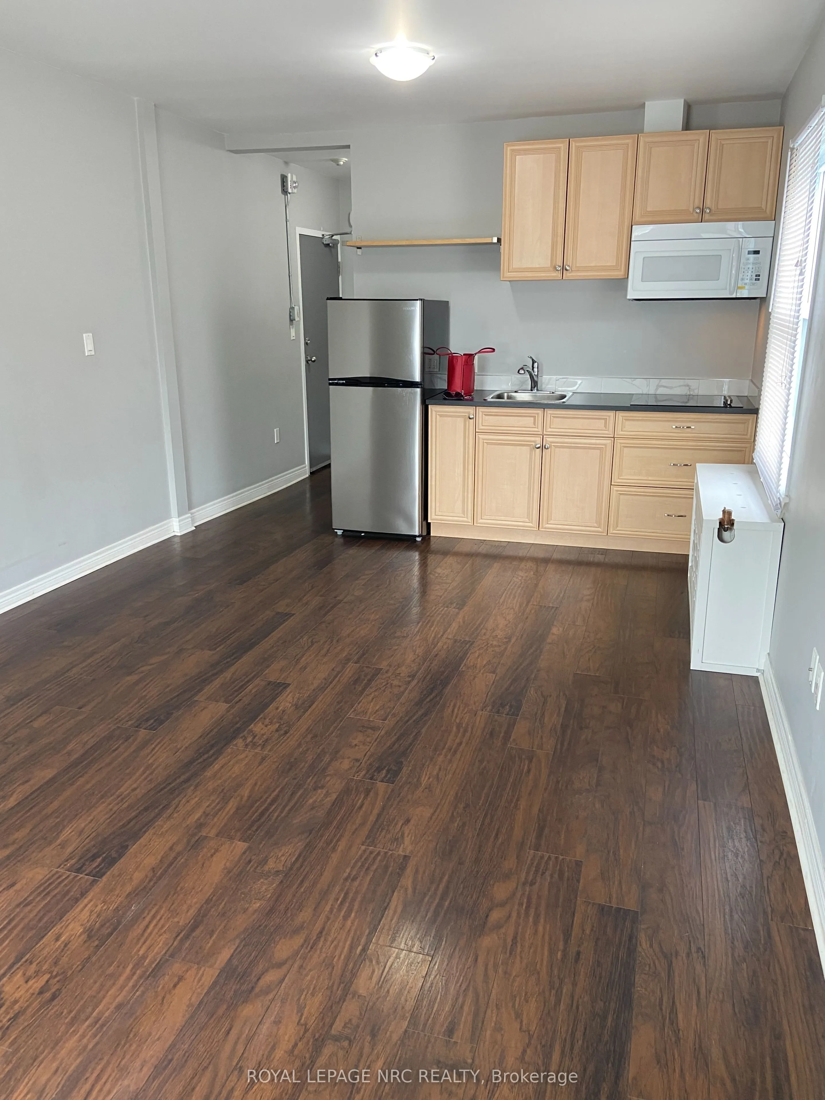 244 Ontario Street, #3