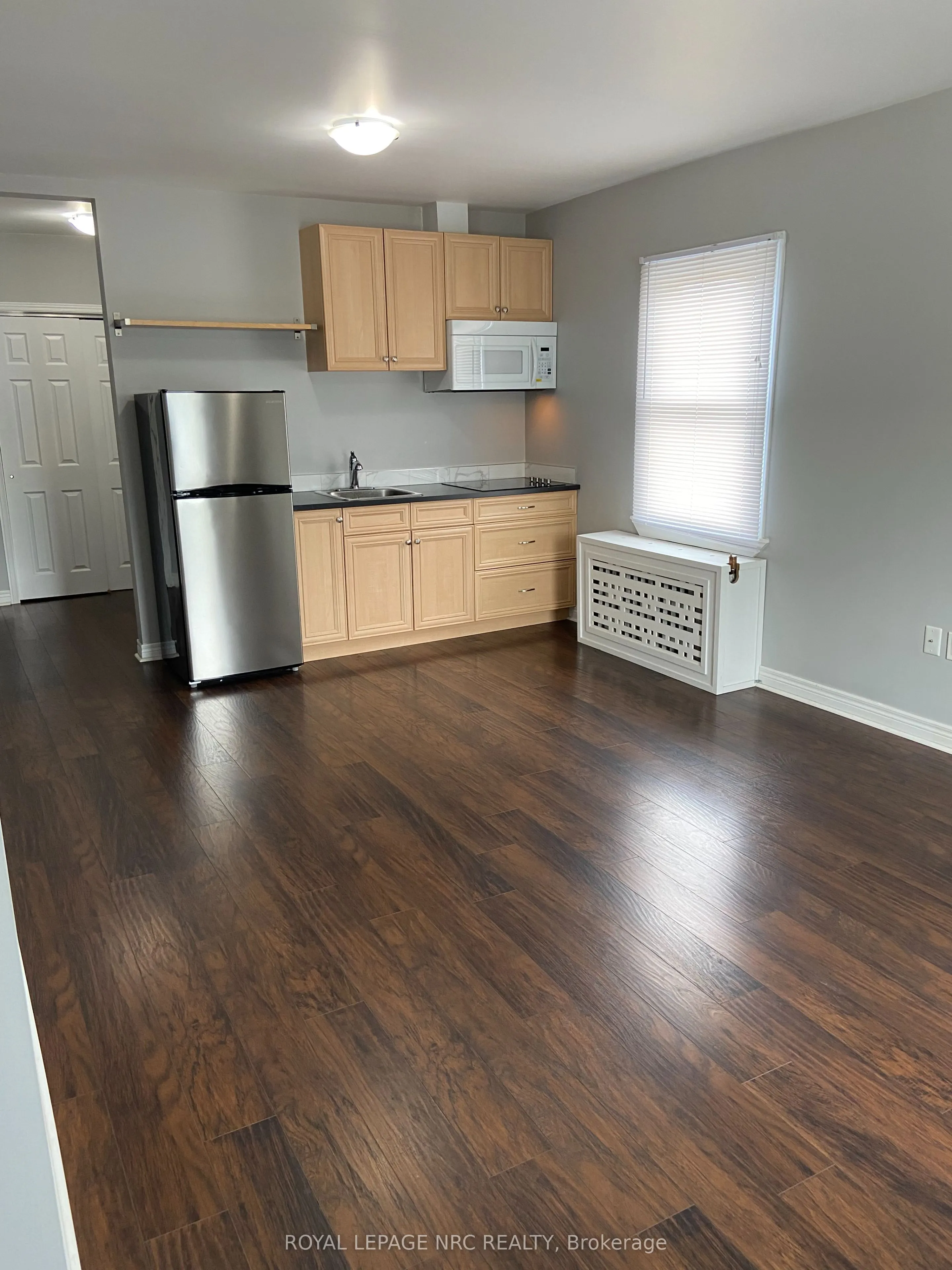 244 Ontario Street, #3