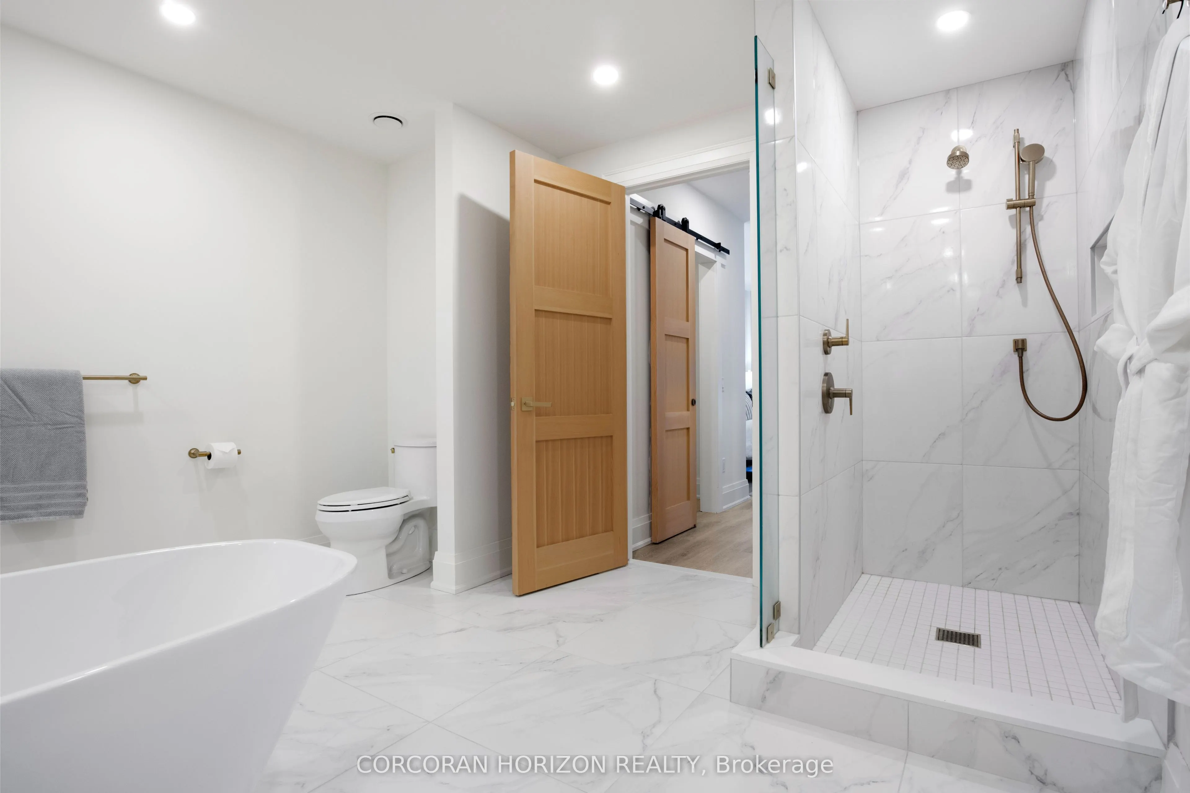 6523 Wellington 7 Road, #109