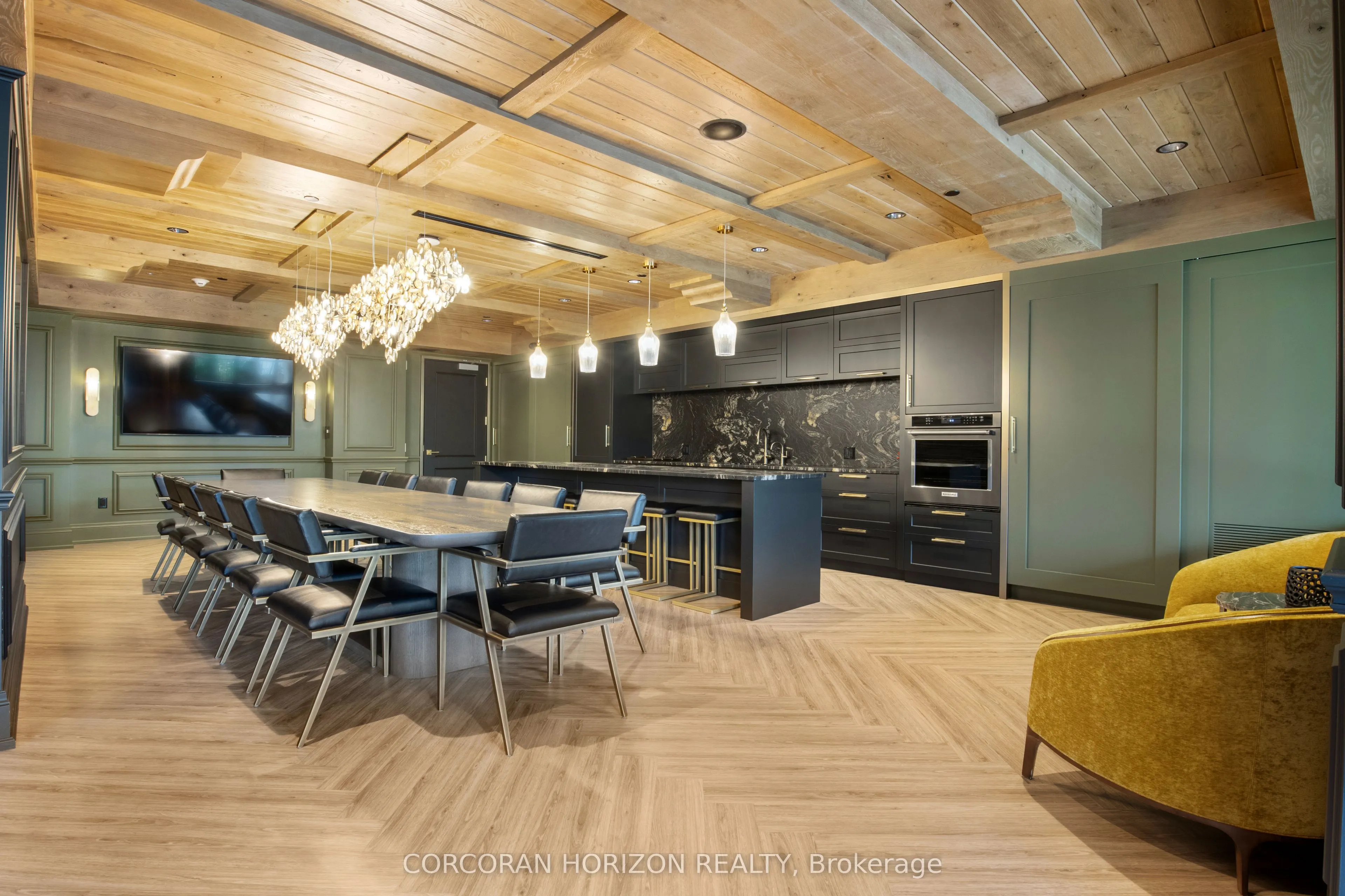6523 Wellington 7 Road, #109