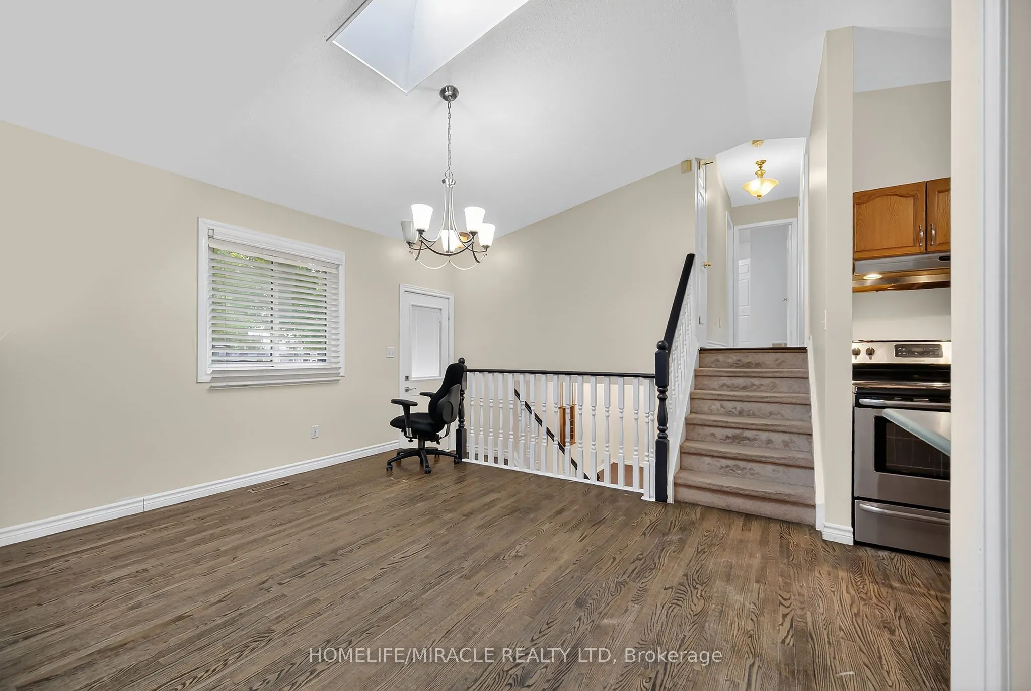 120 Ashbury Avenue