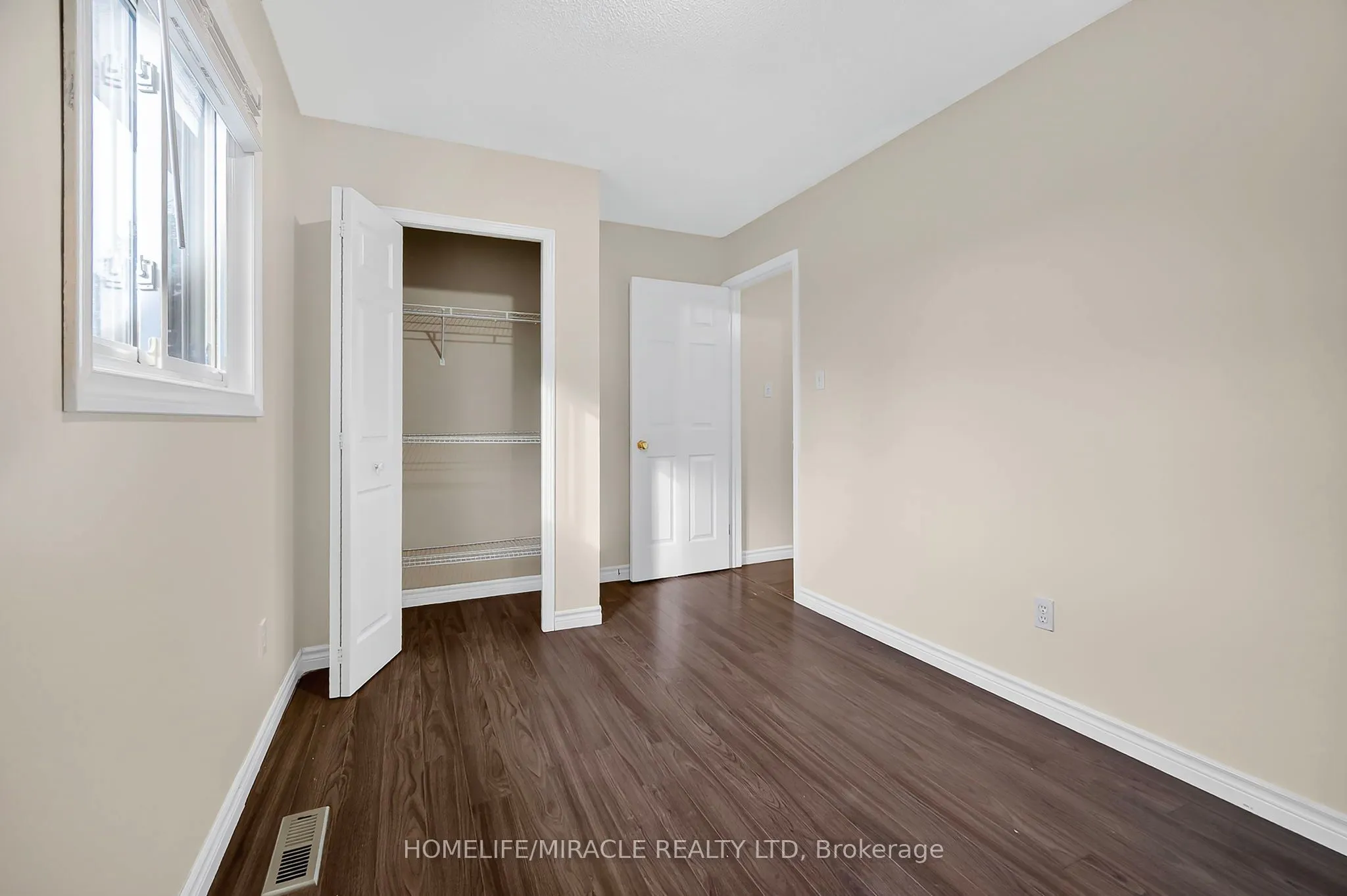 120 Ashbury Avenue