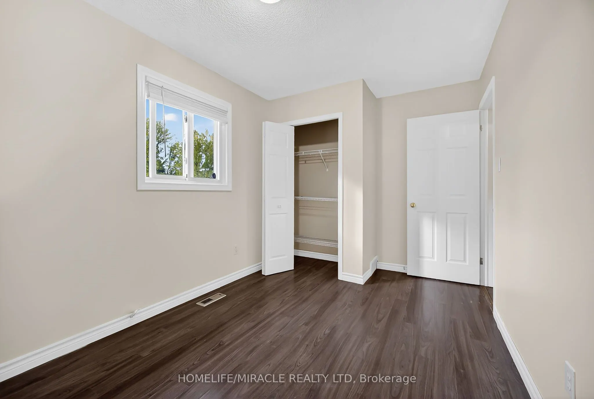 120 Ashbury Avenue