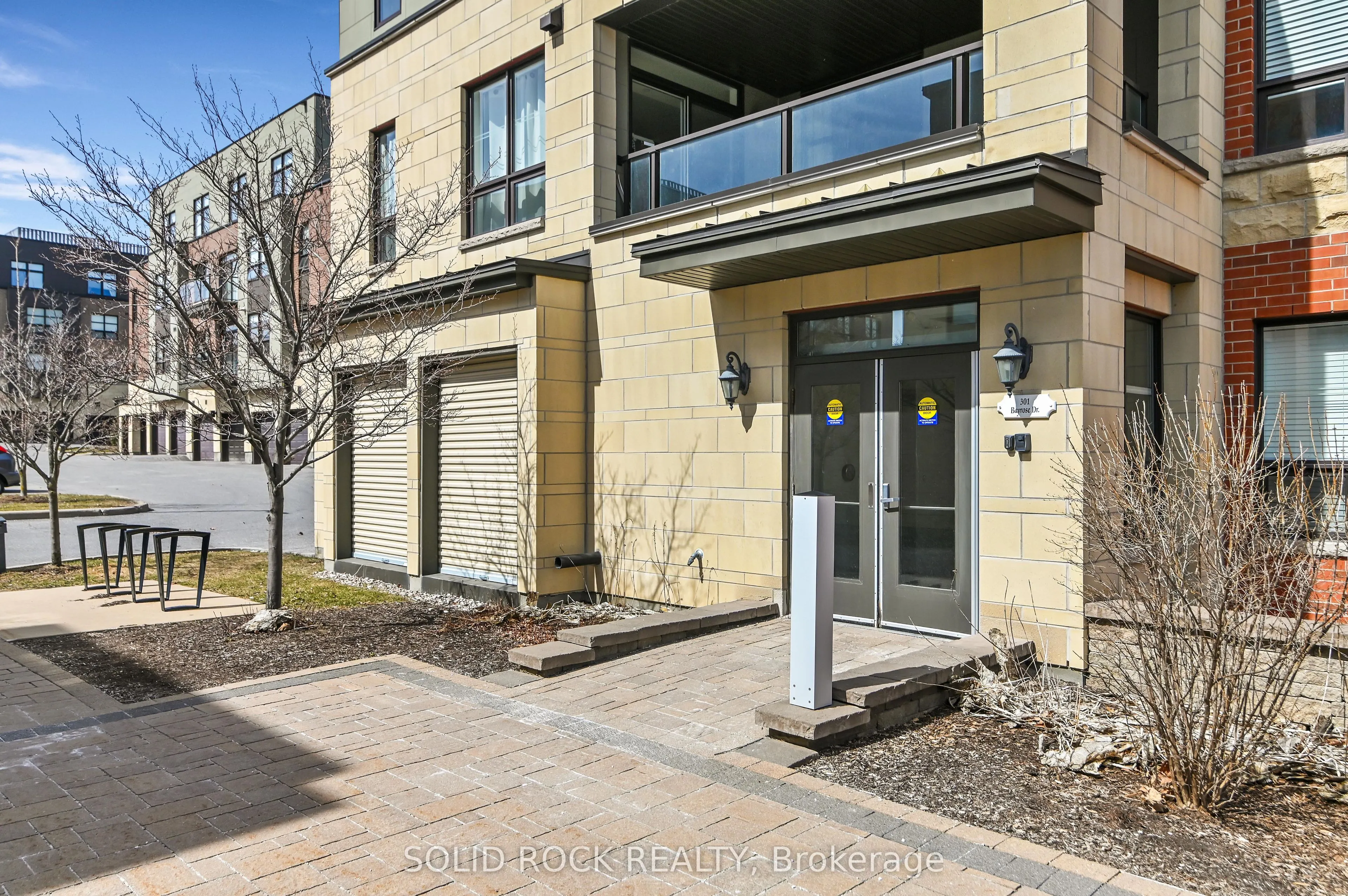 301 BAYROSE Drive, #302