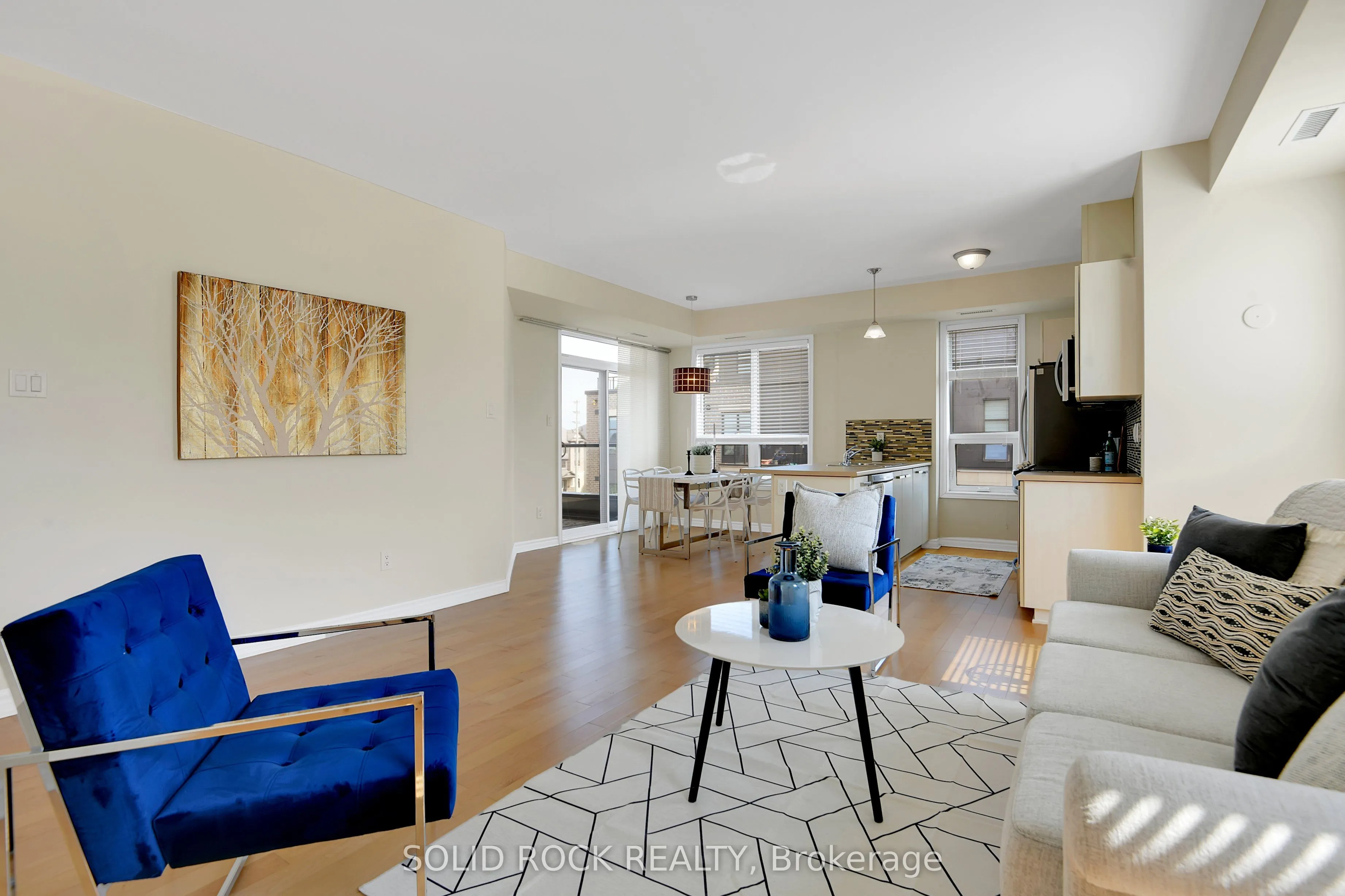 301 BAYROSE Drive, #302