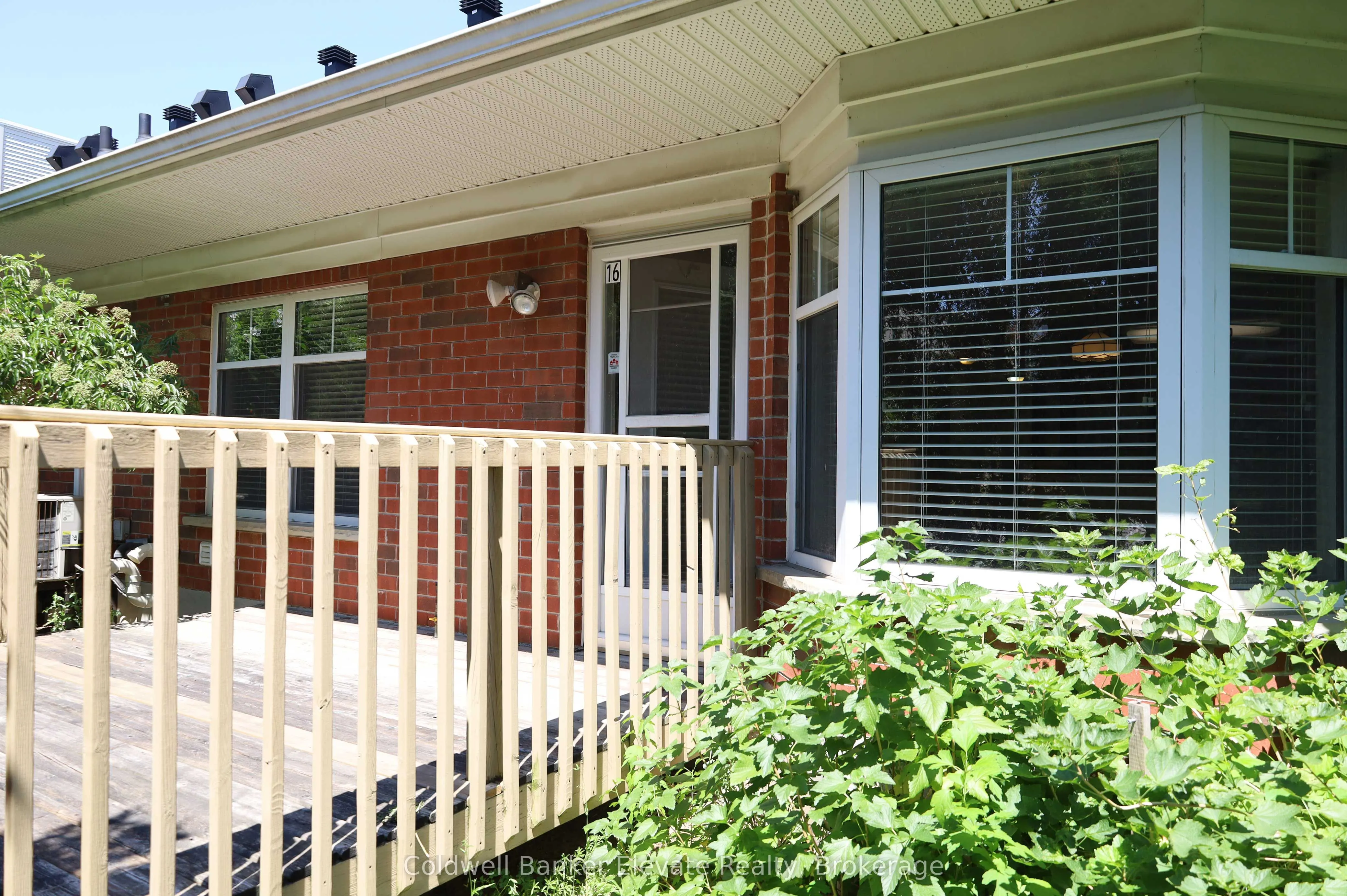 2705 KINGSWAY Drive, #16