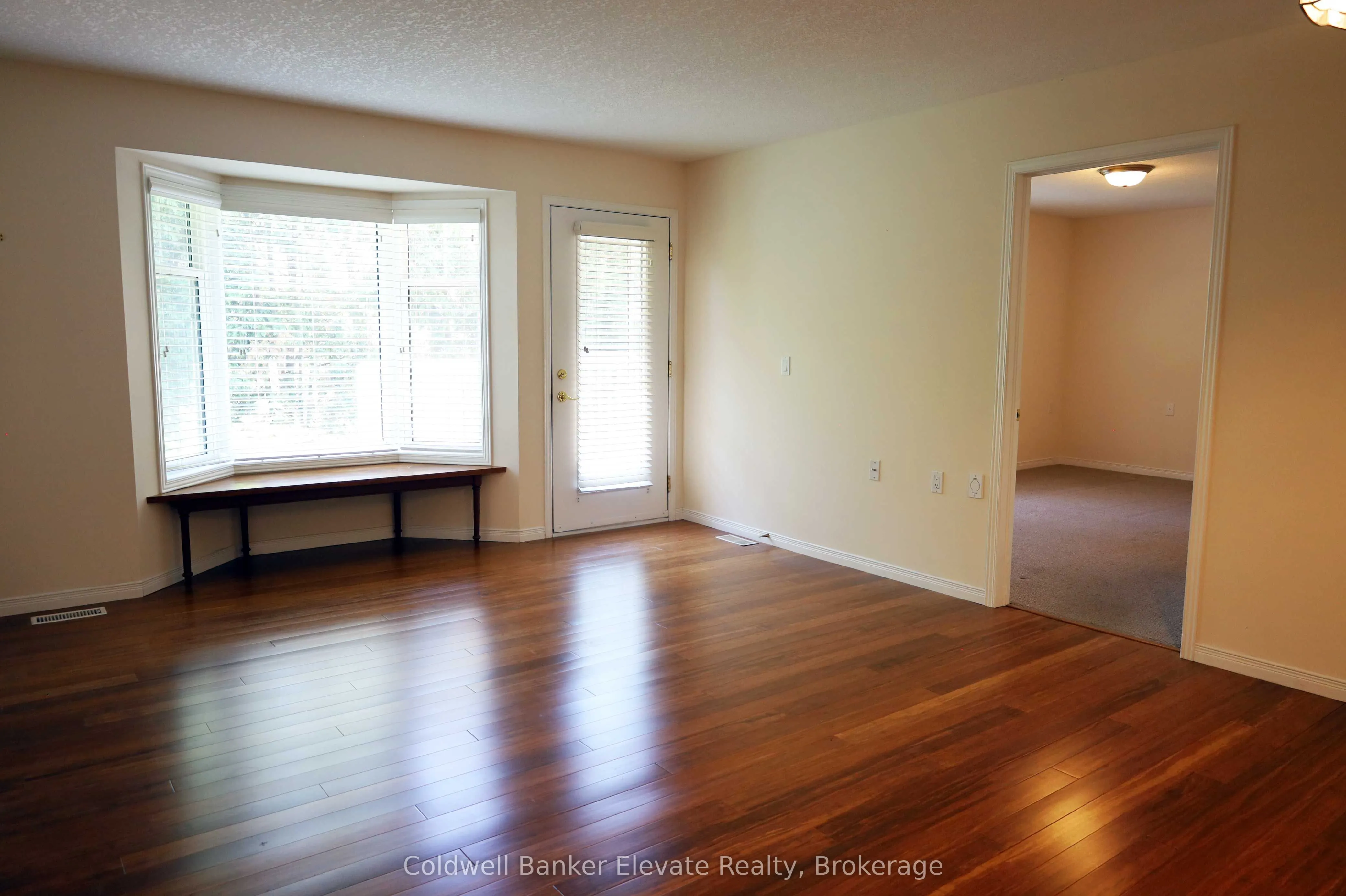 2705 KINGSWAY Drive, #16
