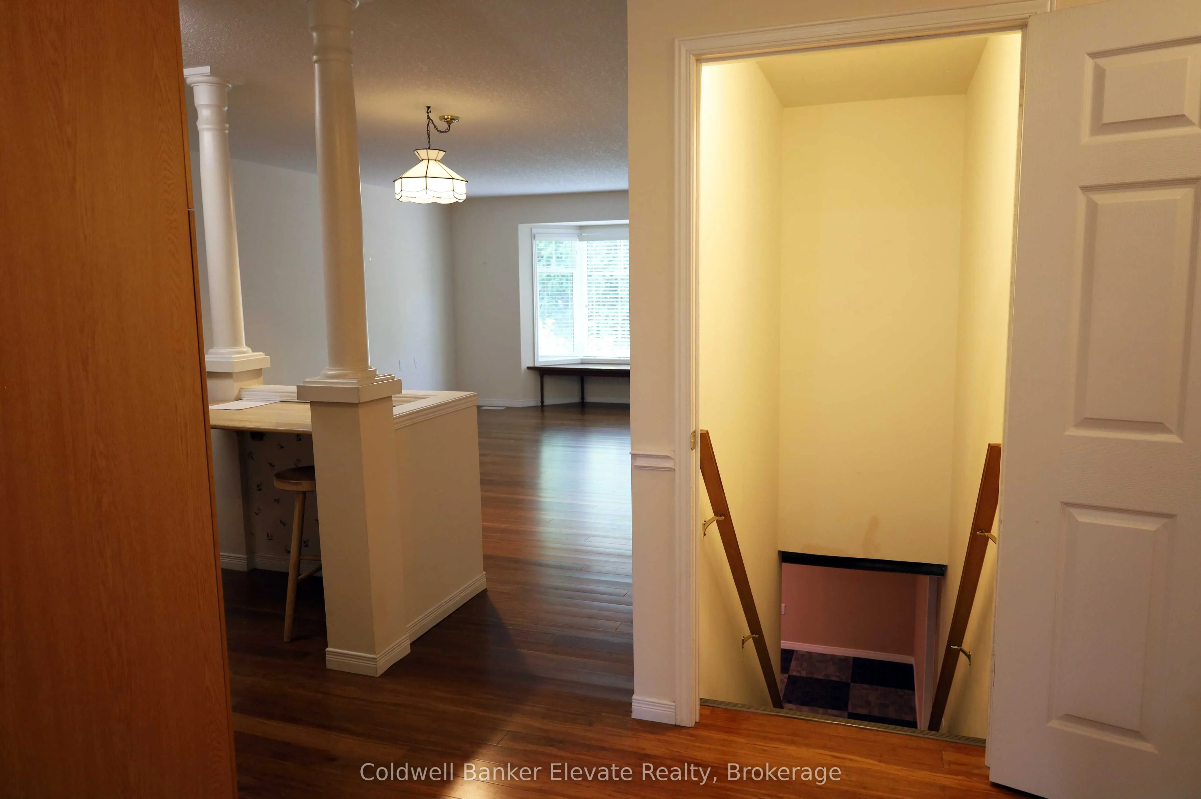 2705 KINGSWAY Drive, #16