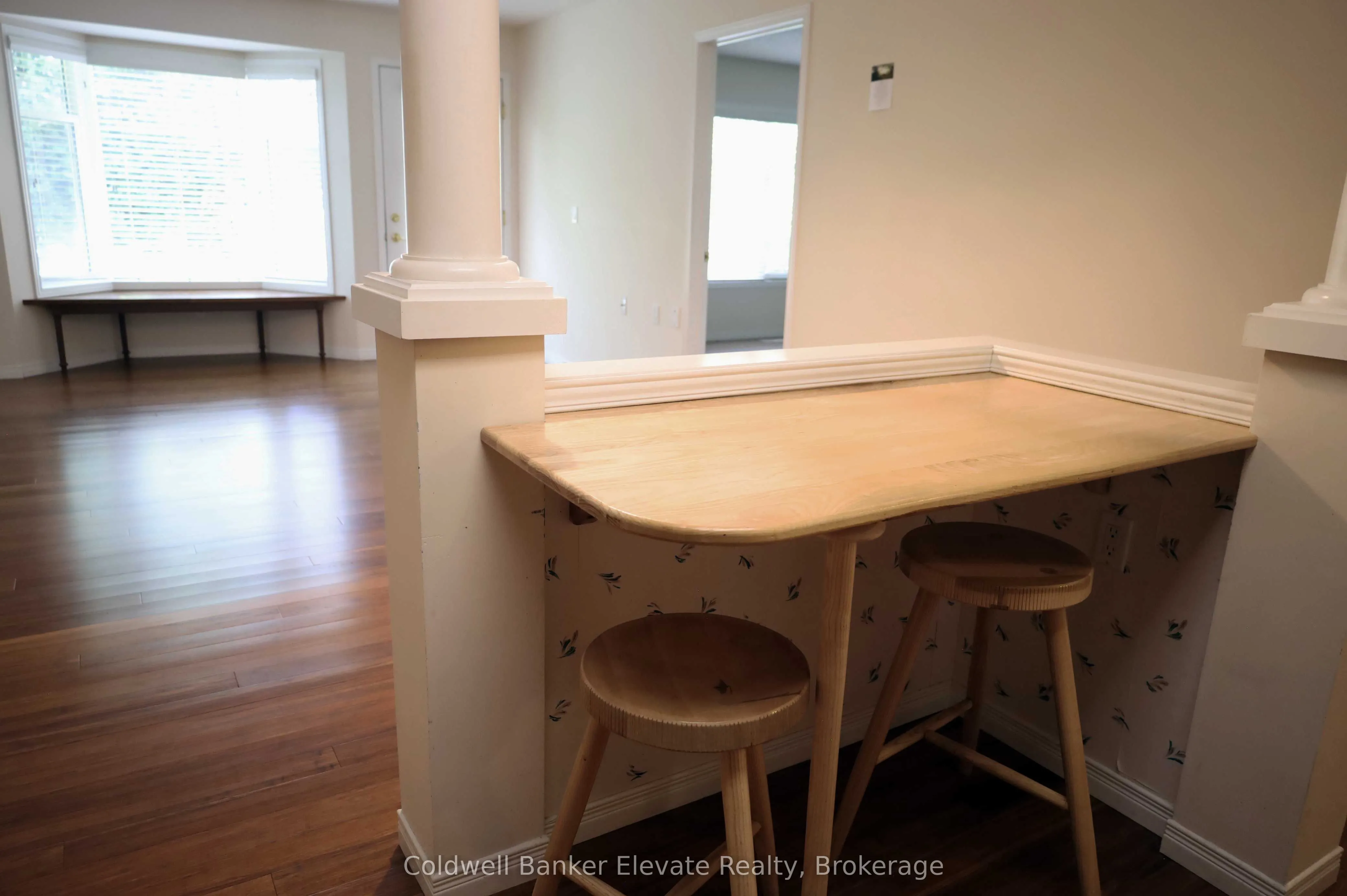 2705 KINGSWAY Drive, #16