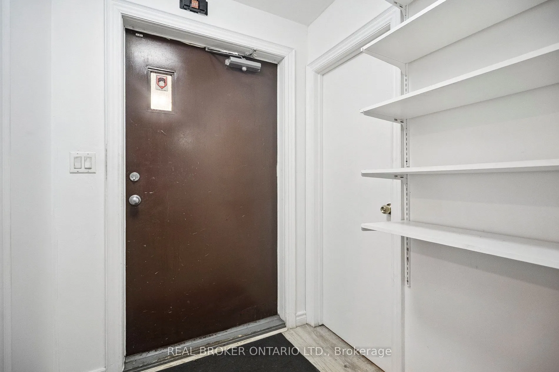 11 Whitfield Avenue