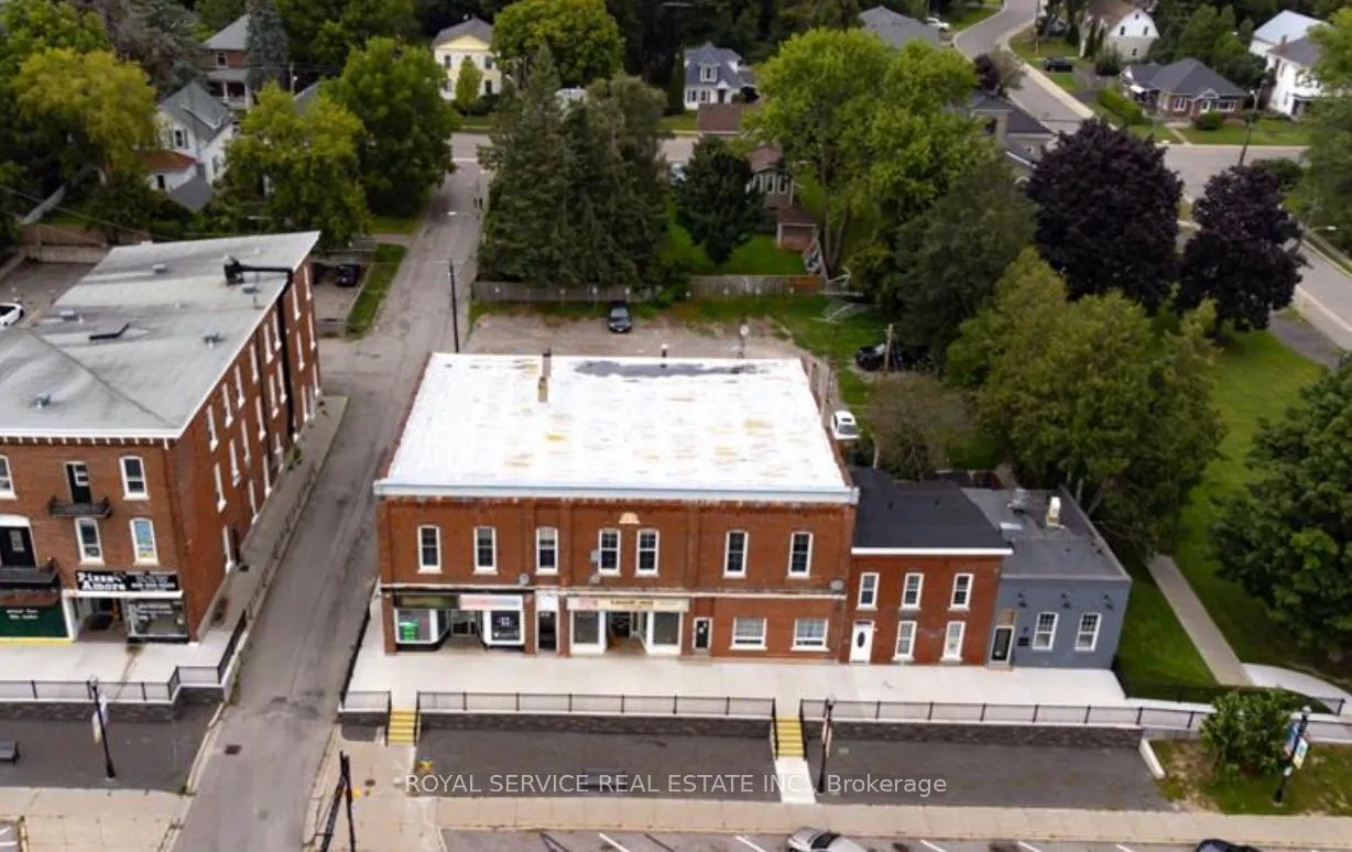 33 King Street E, #2