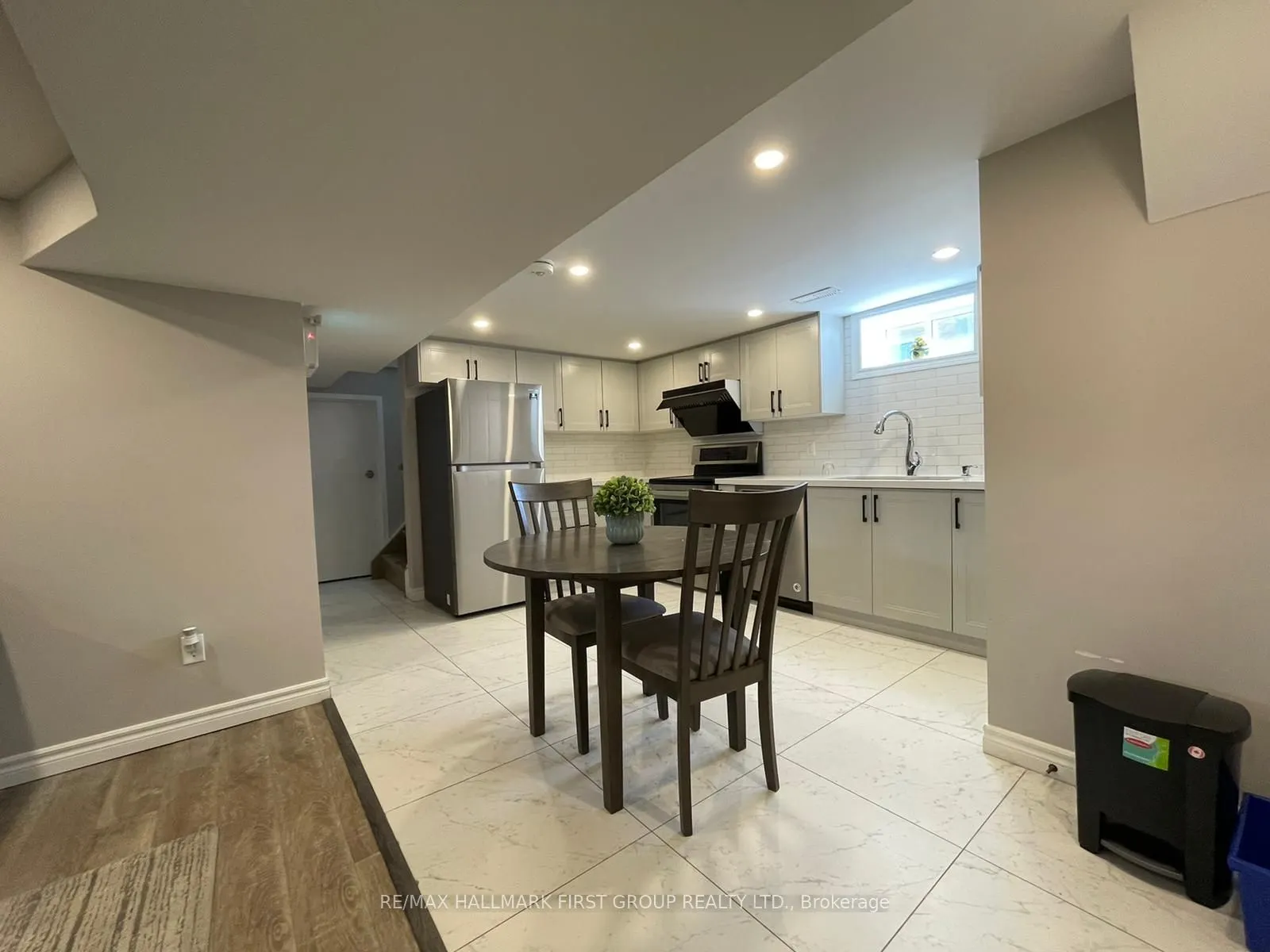1176 Milburn Street, #Lower