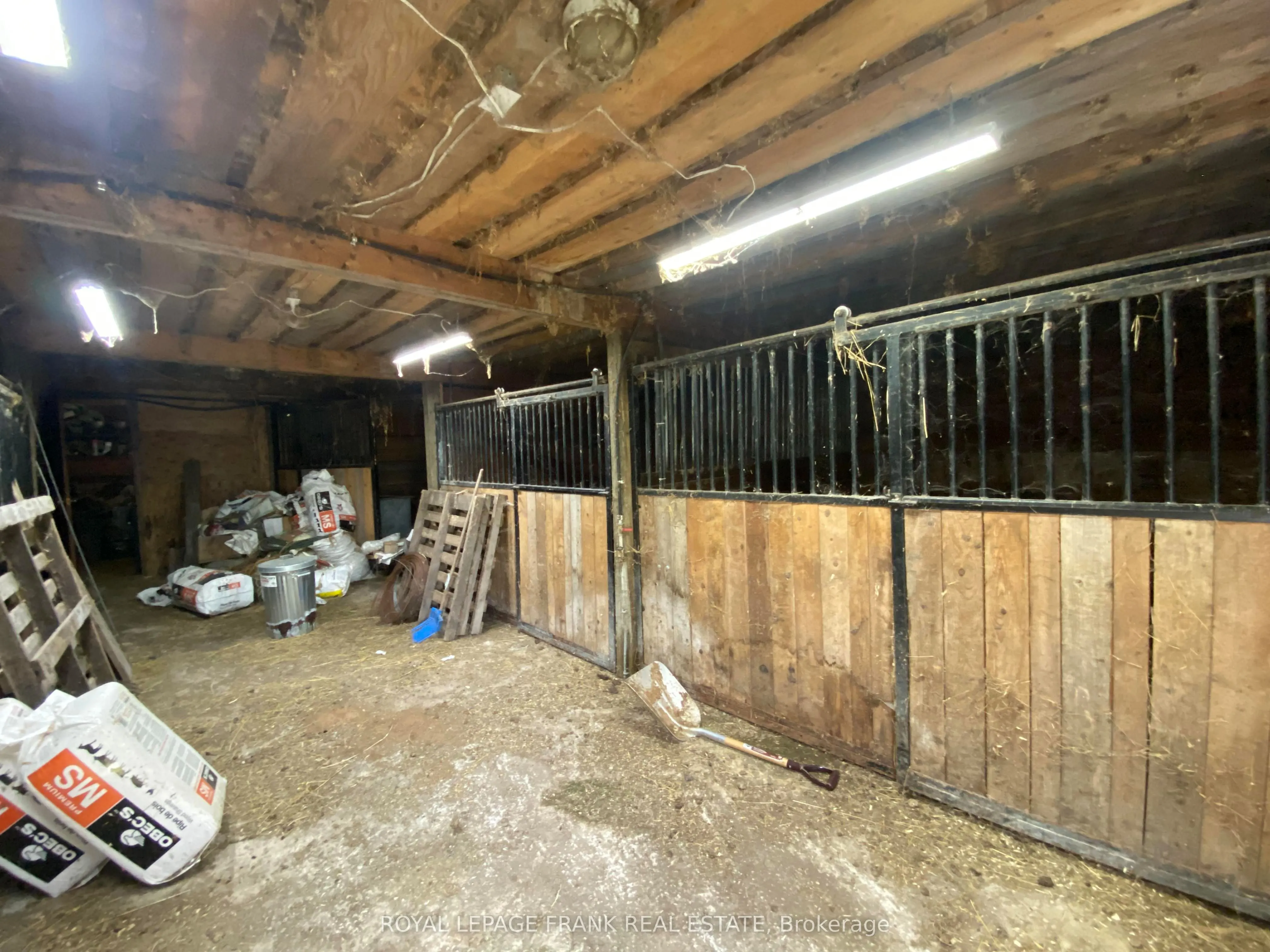 2432B County Rd 8 S